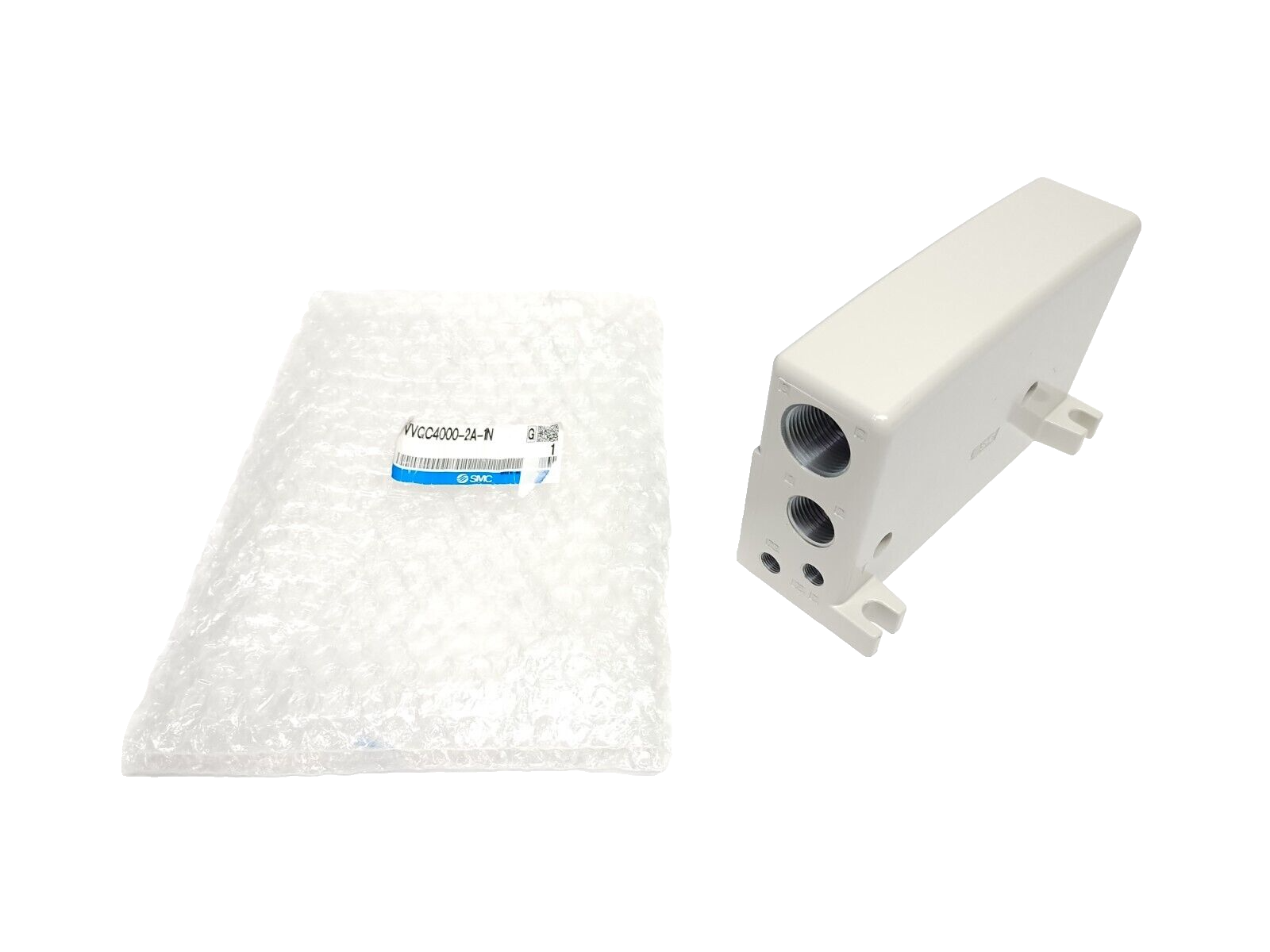 VVQC4000-2A-1N | SMC U Side Pneumatic Manifold End Plate - New – Open box - Maverick Industrial Sales