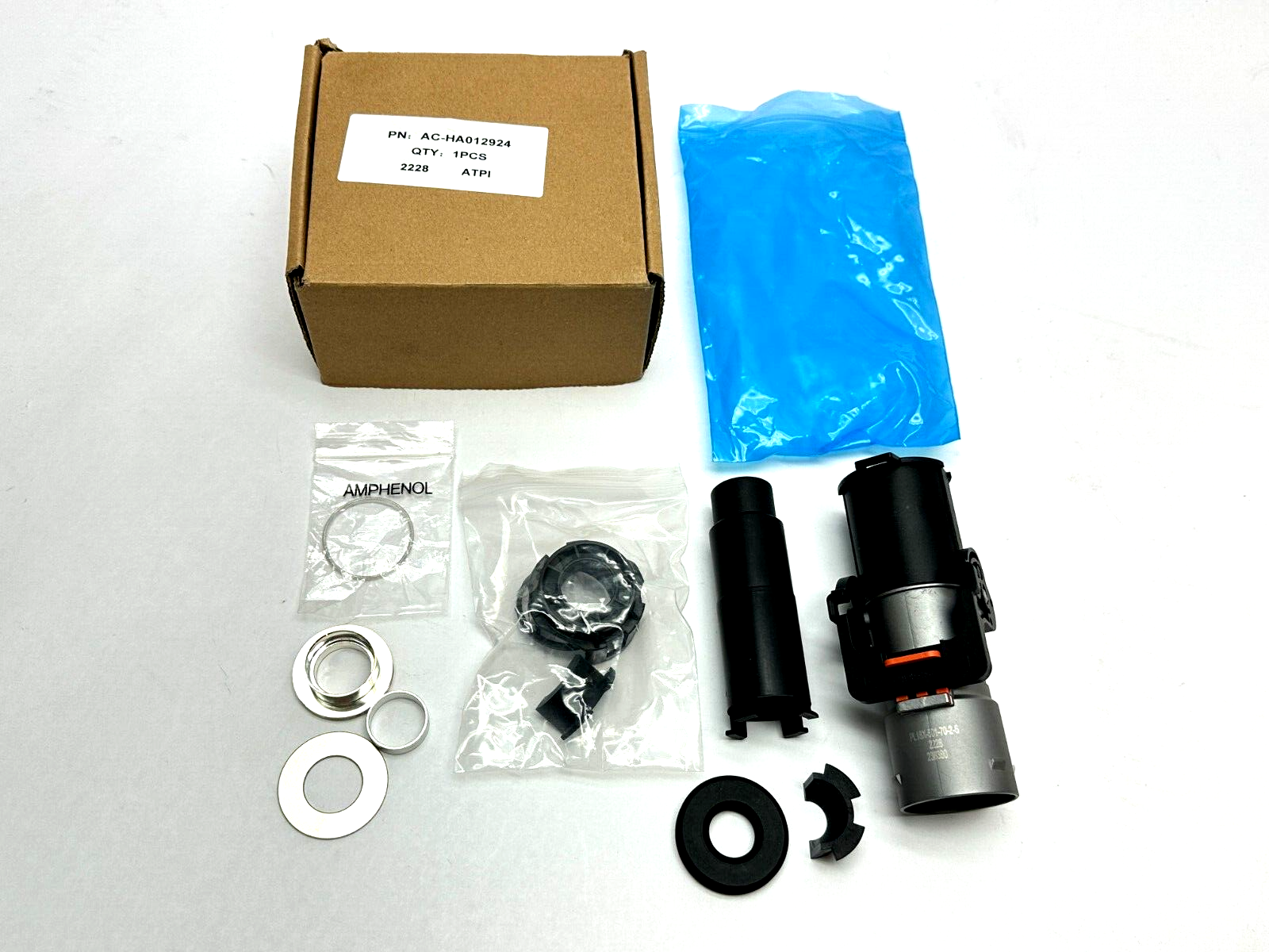 Amphenol PL18X-501-70-2-5 PowerLok 500 Heavy Duty Power Connector 14mm 5A - Maverick Industrial Sales