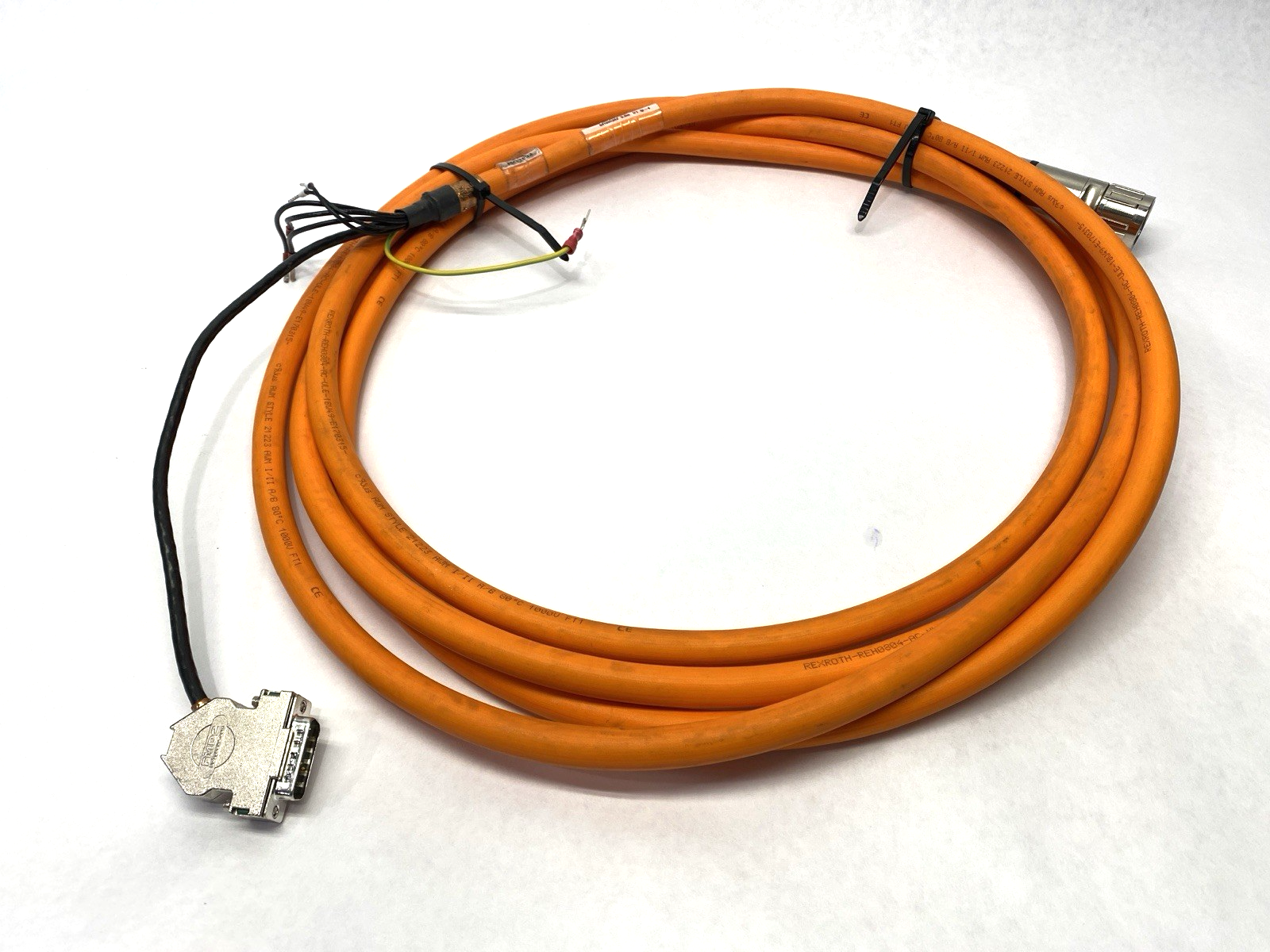 R911372062 | Bosch Rexroth Servo Motor Hybrid Cable 5m RH2-023DBB-NN-005,0 - Used - Maverick Industrial Sales