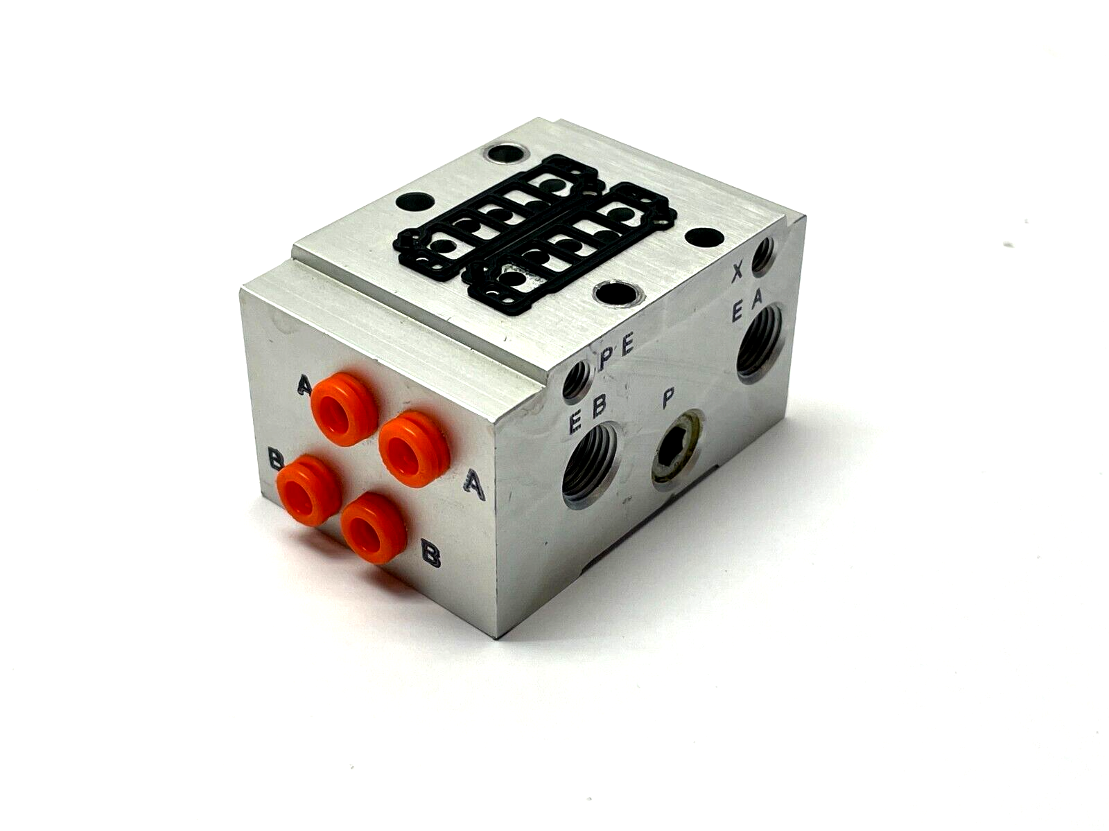 SS5Y3-42-02-N3 | SMC Pneumatic Manifold - Used - Maverick Industrial Sales