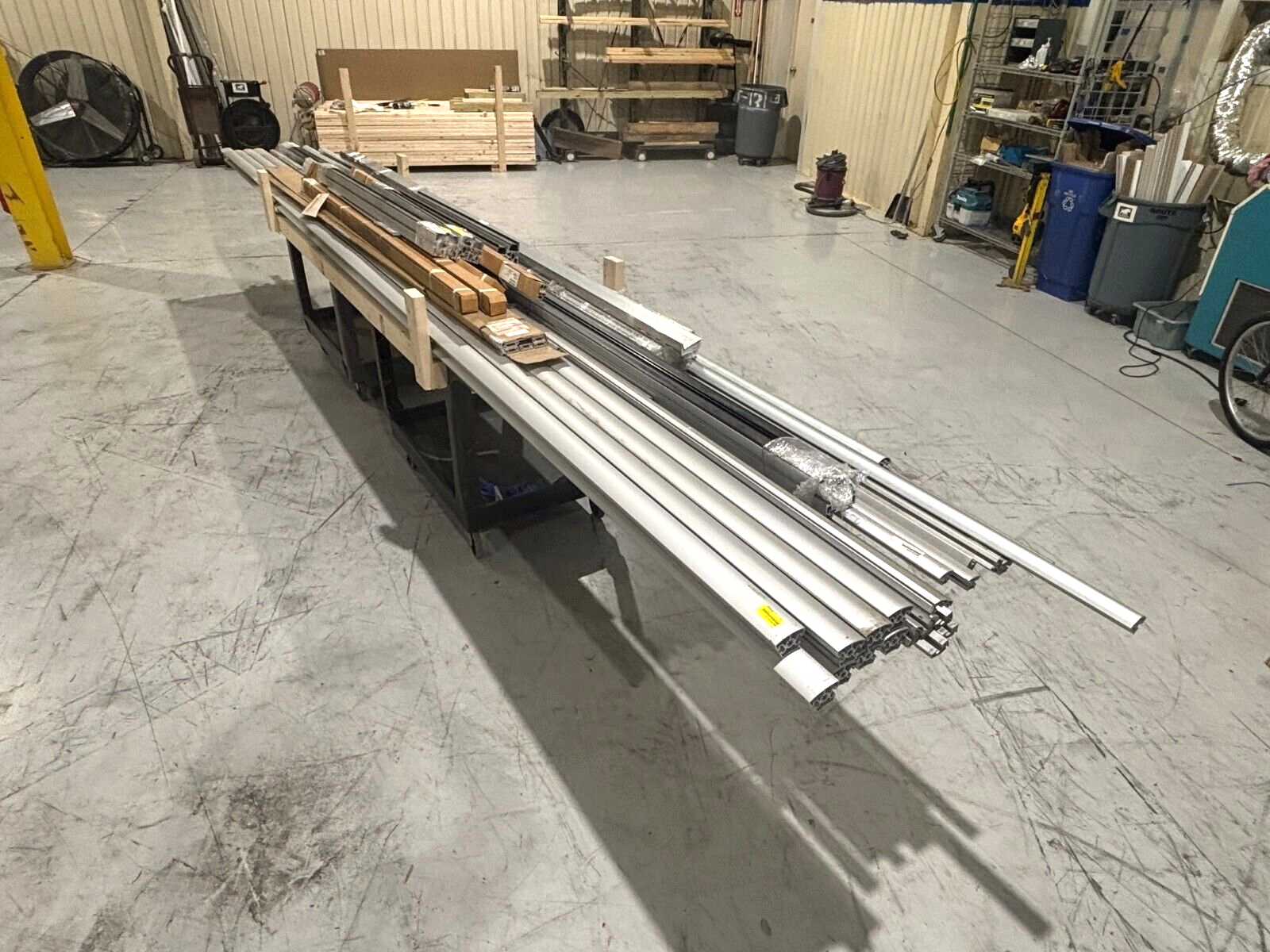 Lot of Misc. Obsolete Bosch Rexroth Conveyor Beams parts, 3842524042, 3842992650 - New – Open box - Maverick Industrial Sales