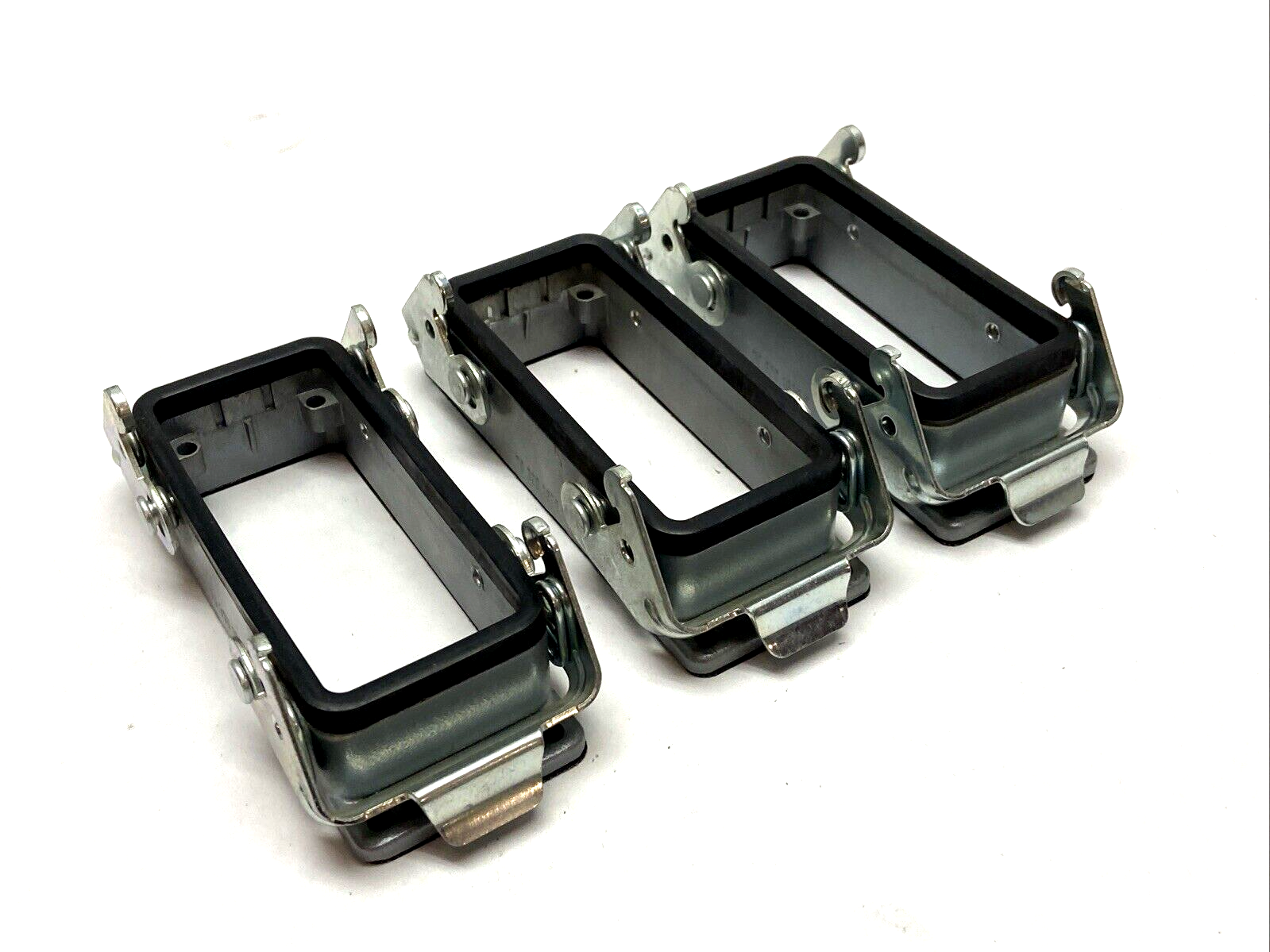 Wieland 70.320.1628.0 Double Locking Bulkhead Housing LOT OF 3 - Used - Maverick Industrial Sales