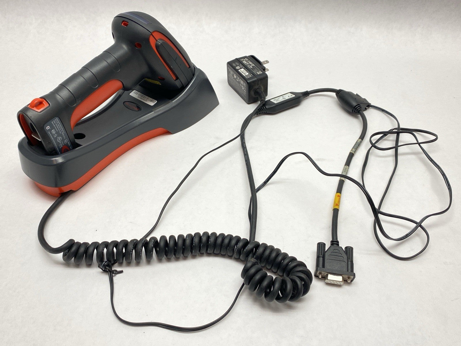 | Honeywell 1911IER-3-N 1911i Handheld Wireless Barcode Scanner w/ CCB02-100BT - Used - Maverick Industrial Sales