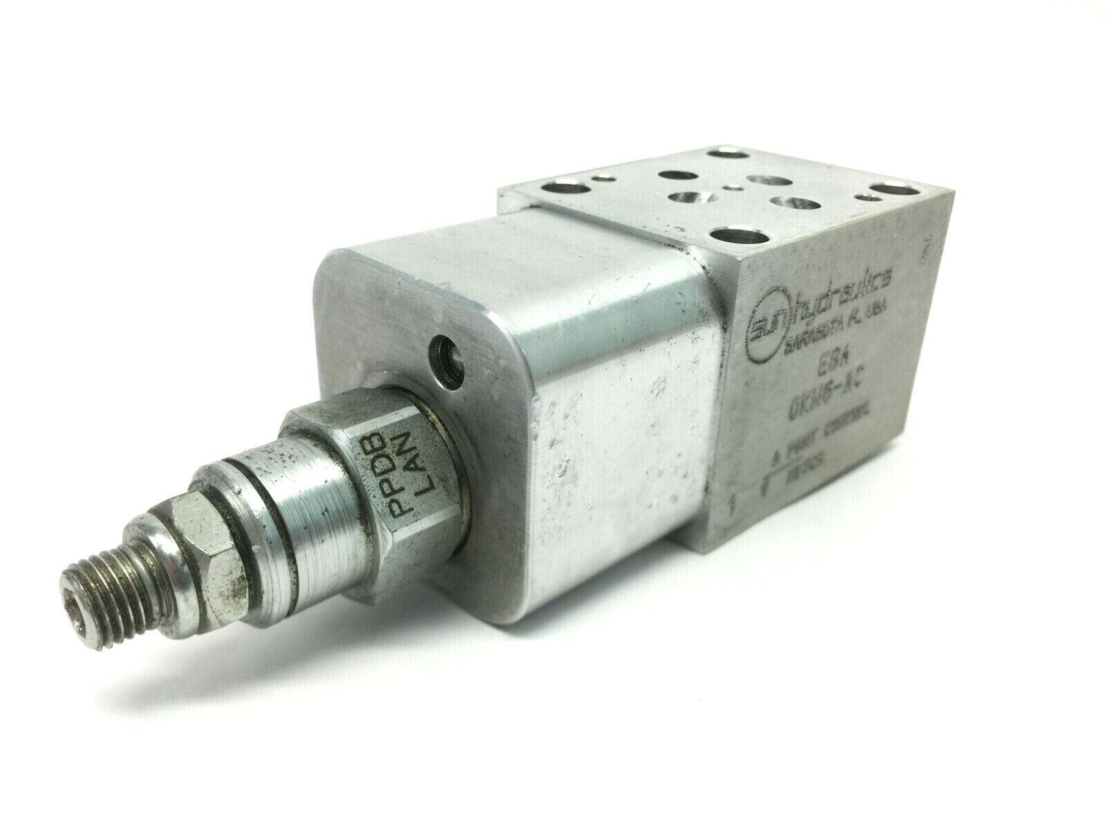 EBA | Sun Hydraulics Sandwich Manifold 1/4" NPTF - Used - Maverick Industrial Sales