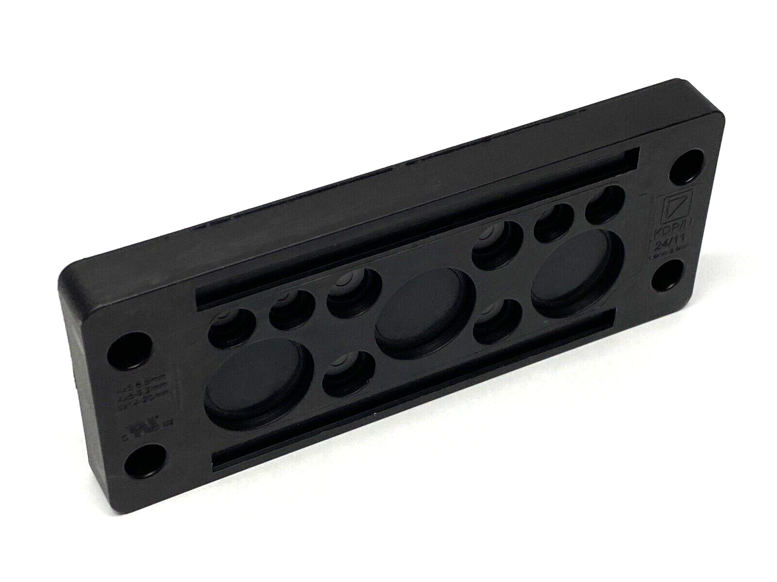 KDP/N 24/11, 87301110 | Murrplastik KDP/N 24/11 Cable Entry Plate 87301110 - New – Open box - Maverick Industrial Sales