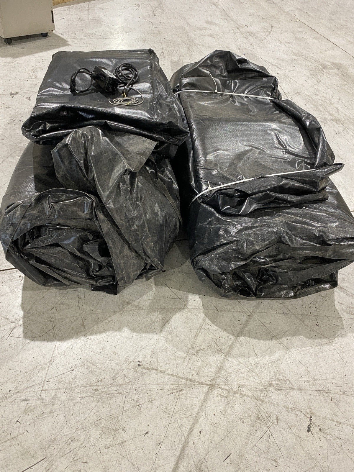 PowerBlanket TH550W 550 Gallon IBC Tote Blanket LOT OF 2 Blankets (1 Controller) - Maverick Industrial Sales