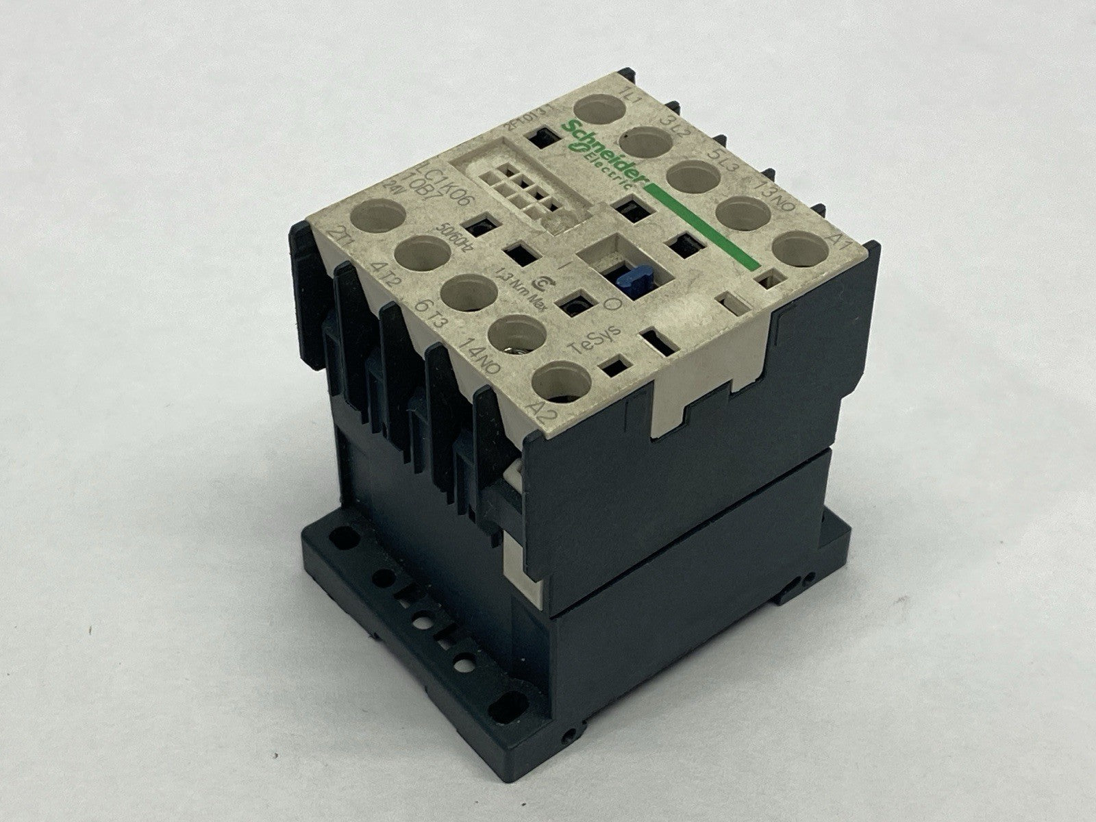 Schneider Electric LC1K0610B7 Contactor 3P 6A 440V 24VAC Coil - Maverick Industrial Sales