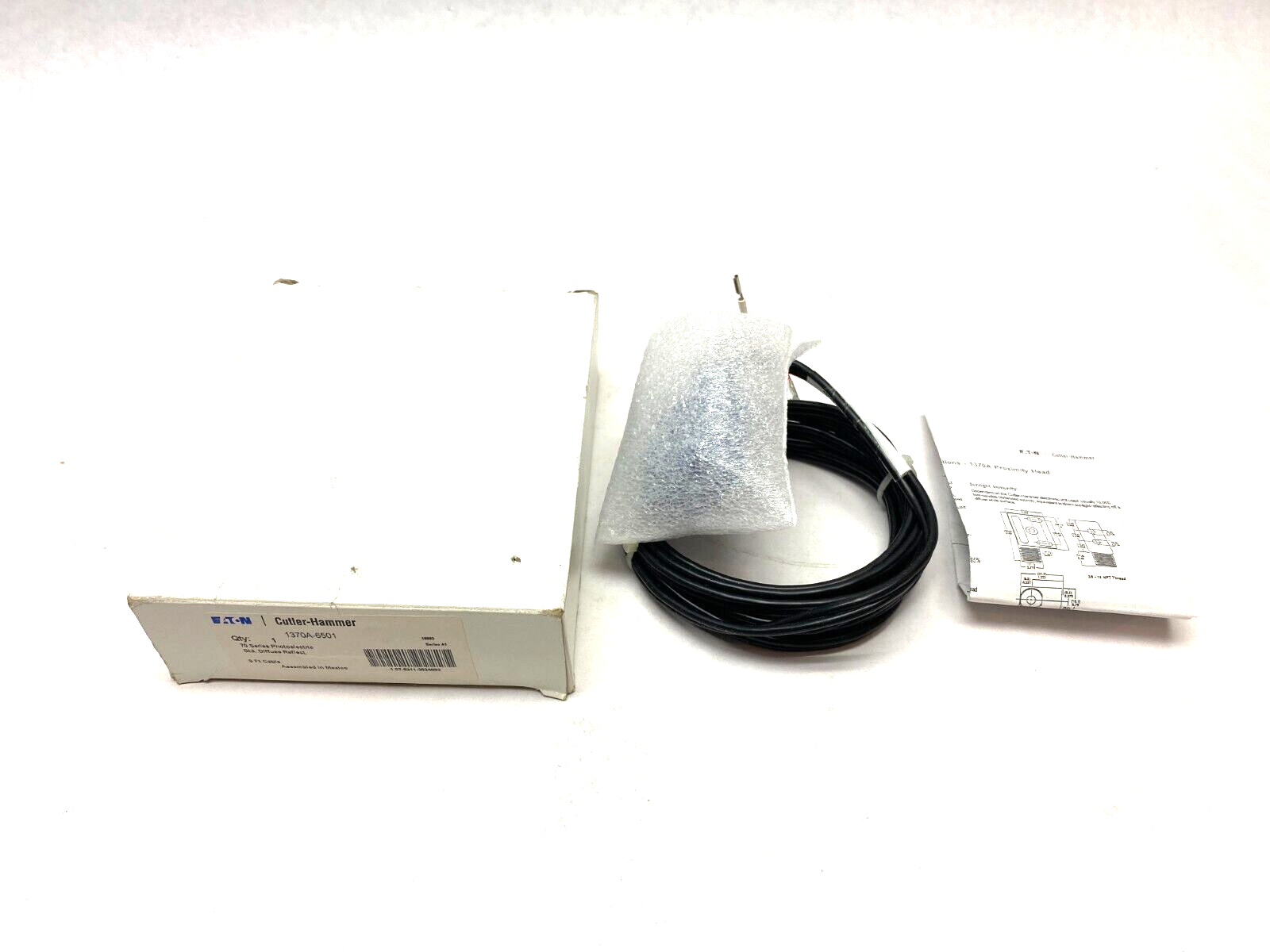 1370A-6501 | Eaton Cutler-Hammer OPCON 70-Series Photoelectric Legacy Sensor - New – Open Box - Maverick Industrial Sales
