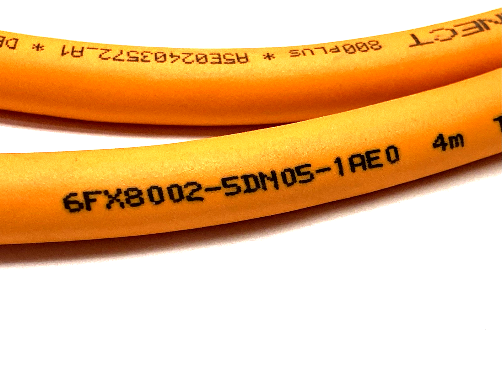 Siemens 6FX8002-5DN05-1AE0 Power Cable 4m - New – Open box - Maverick Industrial Sales