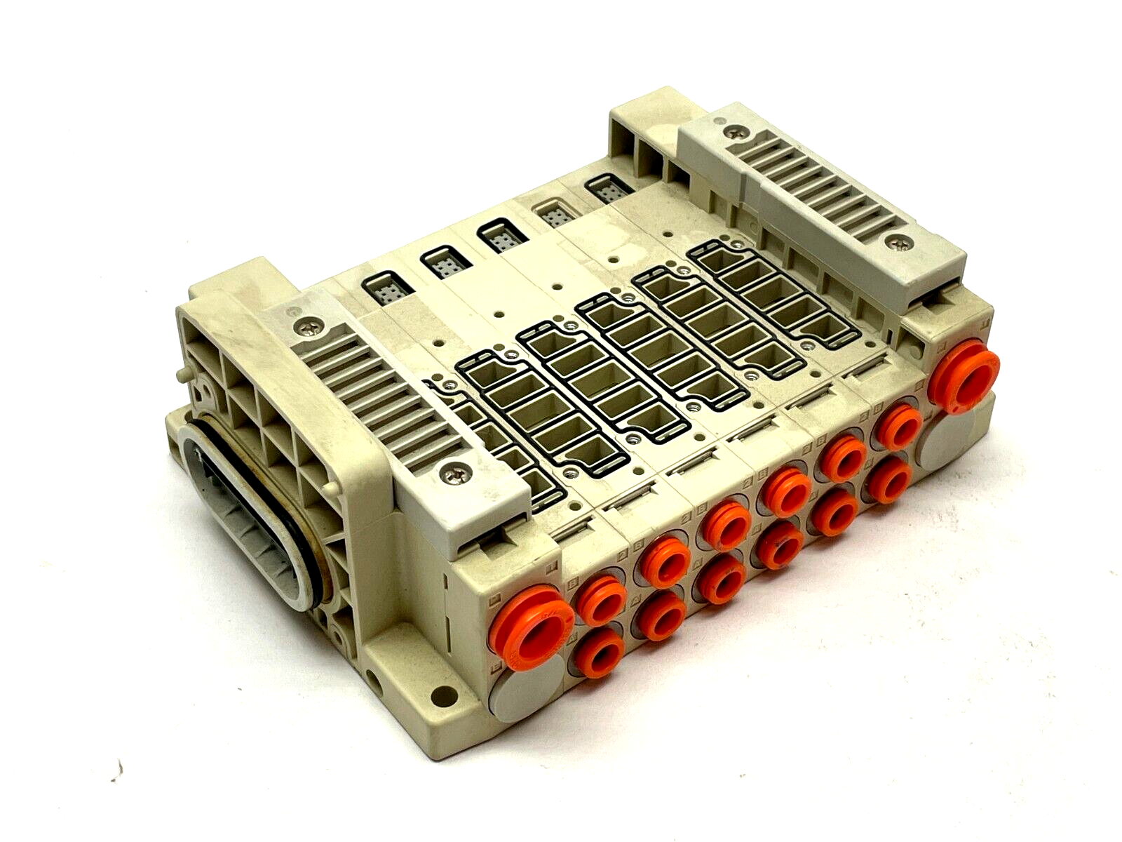 SS5V2-W10S0D-06BS-N7 | SMC Tie-Rod Base Manifold - Used - Maverick Industrial Sales