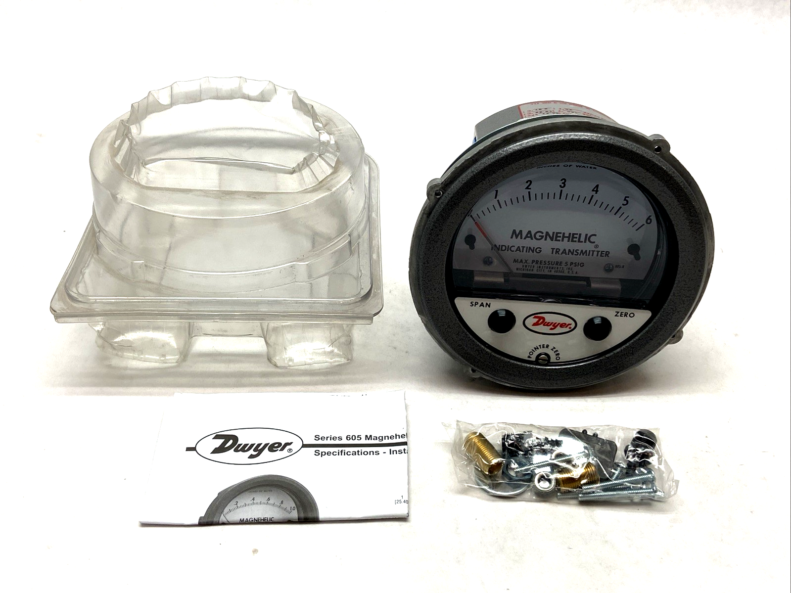 Dwyer Instruments 605-6 Magnehelic Indicating Transmitter Range 0-6.0" w.c. 2psi - Maverick Industrial Sales