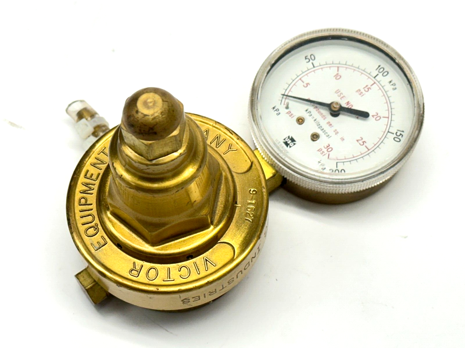 Victor 9-1627 MG Industries Gas Regulator Valve w/ Gauge 30PSI 200kPa - Maverick Industrial Sales