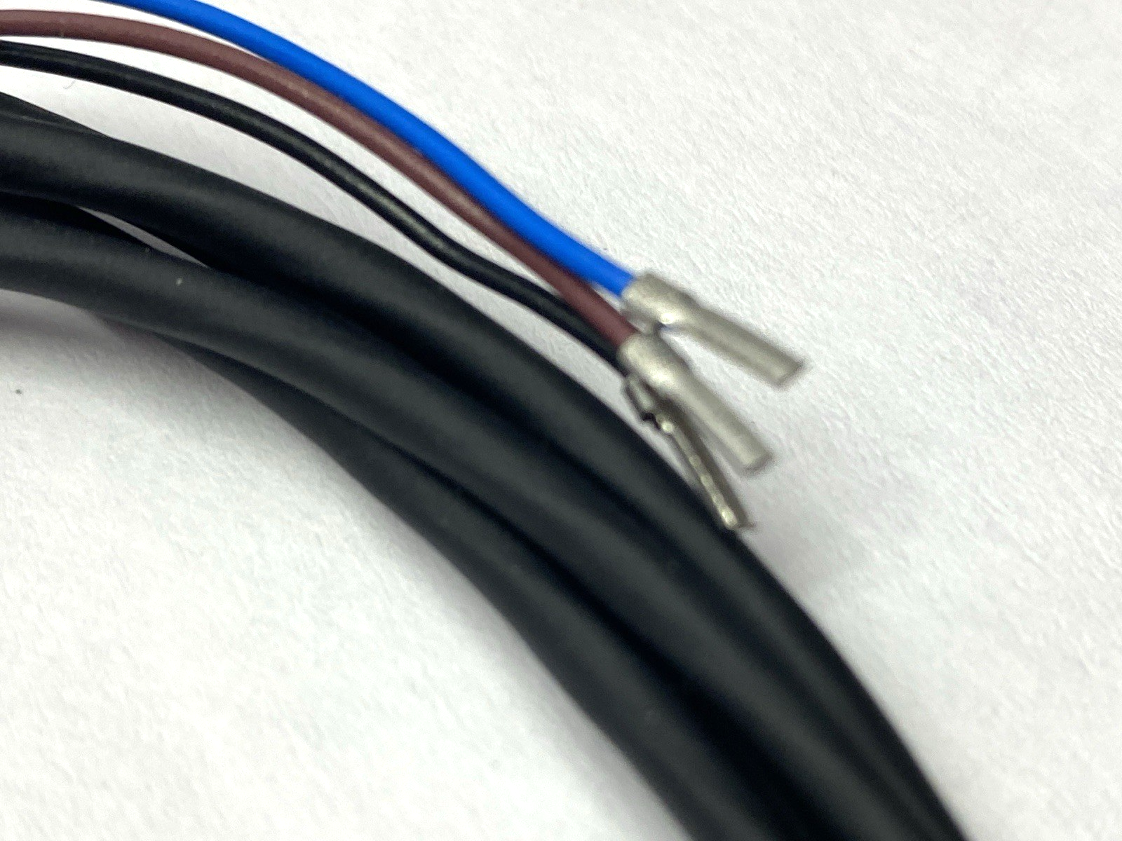 NMB1,5-8GM35-E2-FE, 904814 | Pepperl+Fuchs NMB1,5-8GM35-E2-FE Inductive Sensor 904814 - New – Open box - Maverick Industrial Sales