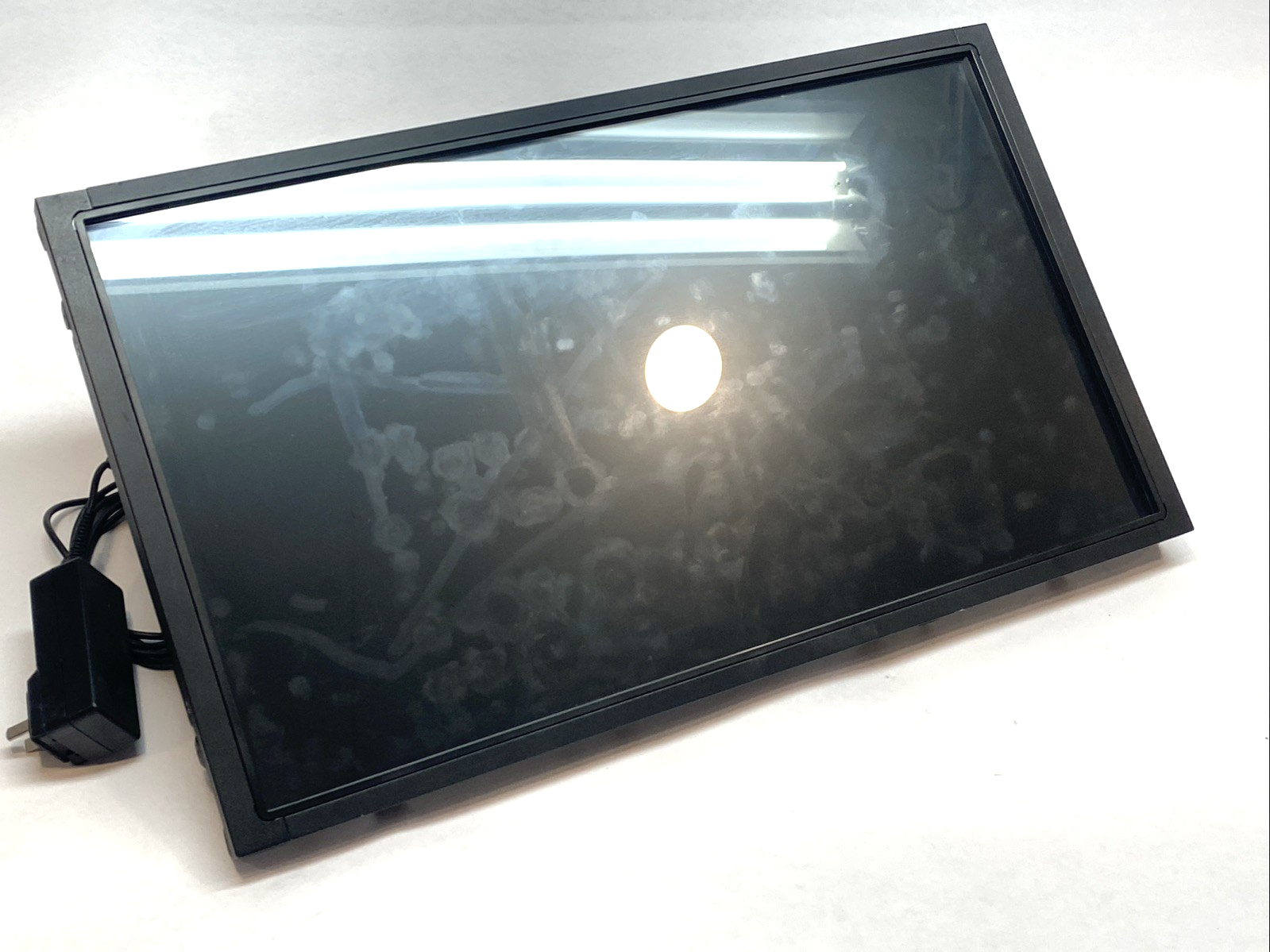 Elo ET2294L-8UWB-0-DT-NPB-G Open Frame Touchscreen HDMI DP VGA 21.5" - Maverick Industrial Sales