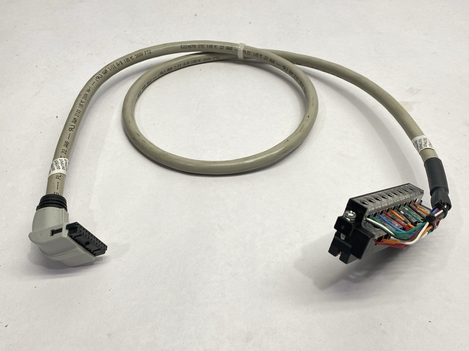 Allen Bradley 1492-CAB010E69 Ser E Prewired Cable Assembly For 1769-OB16/OV16 - Used - Maverick Industrial Sales