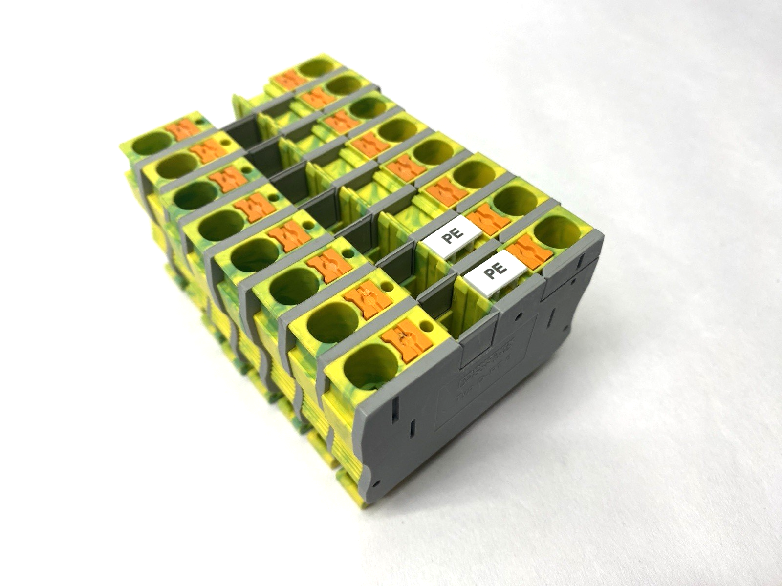 PT 6-PE | Phoenix Contact Protective Conductor Terminal Block 3211822 LOT OF 8 - Used - Maverick Industrial Sales