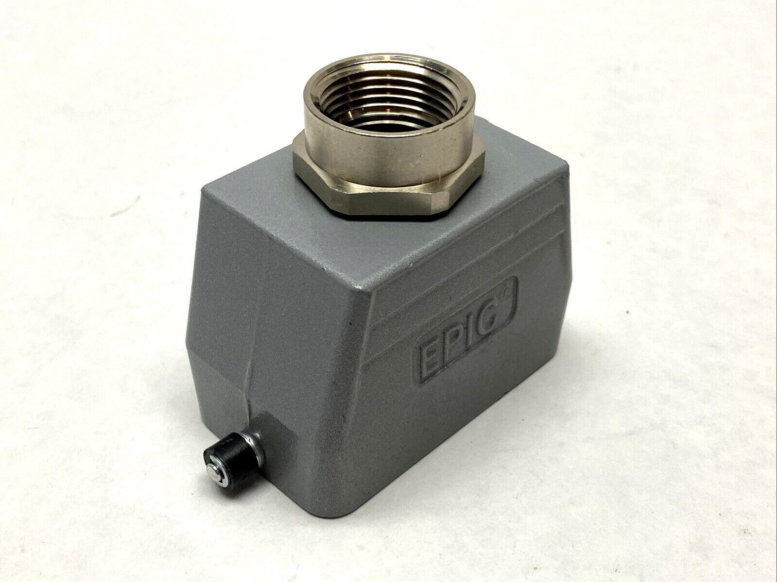 Epic Industrial Connector Housing w/ Cable Top Entry - New – Open box - Maverick Industrial Sales