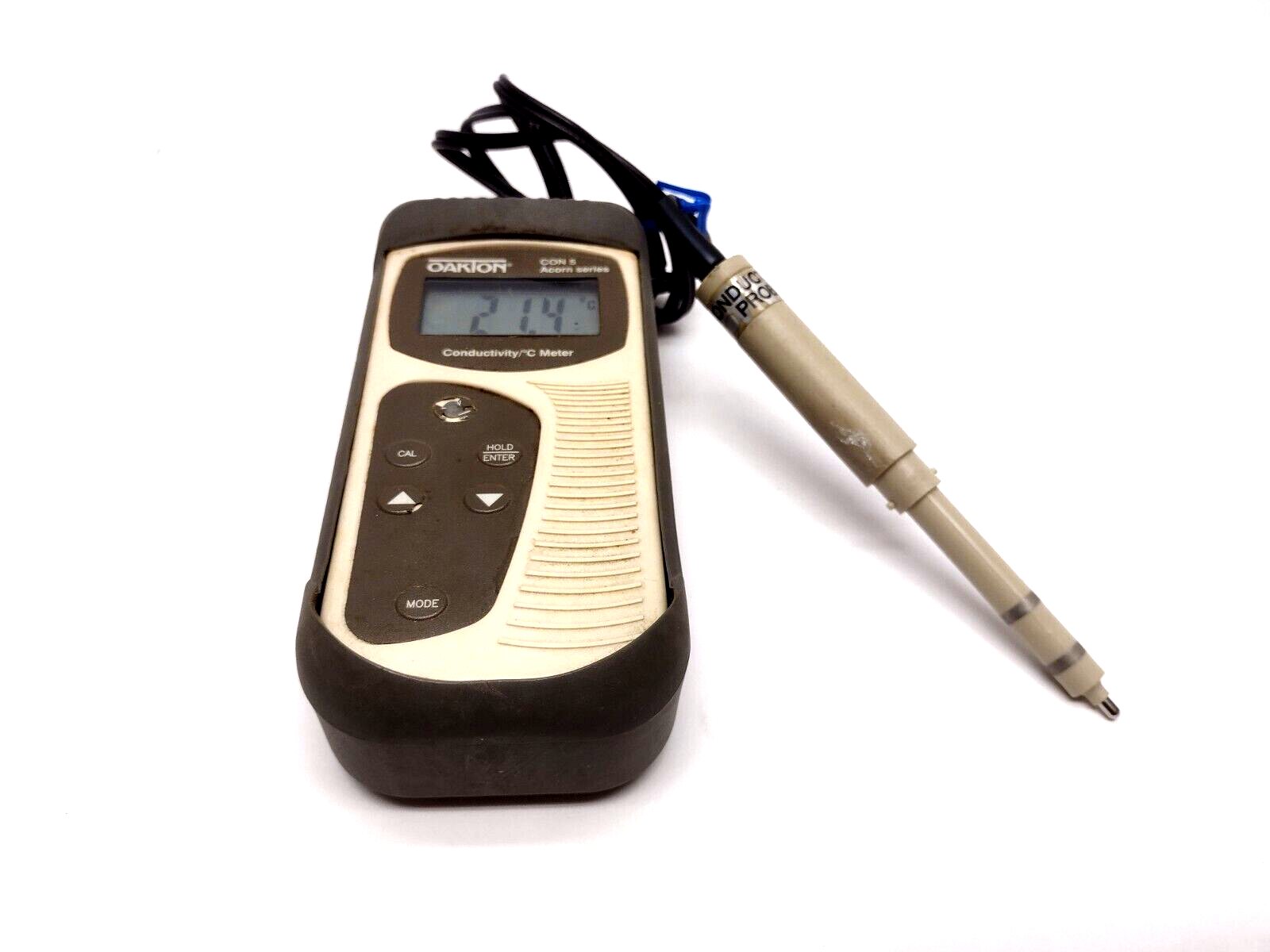 Con5 | Oakton Handheld Conductivity Meter With Probe - For parts or not working - Maverick Industrial Sales