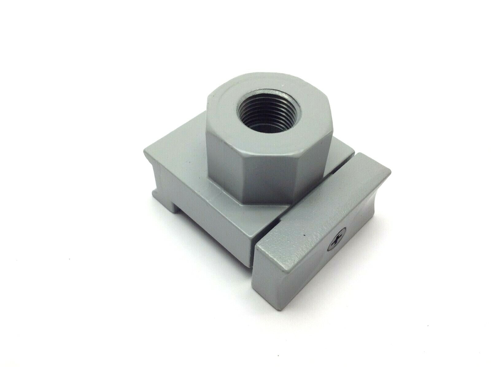 Parker P32KA93CP Port Block Kit 3/8" NPT - New – Open box - Maverick Industrial Sales