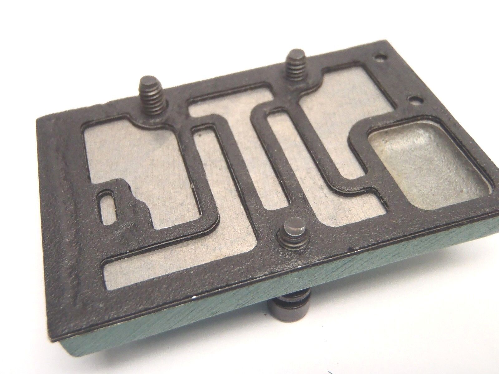 Numatics Manifold Caps Manifold End Plates LOT OF 2 - New – Open box - Maverick Industrial Sales