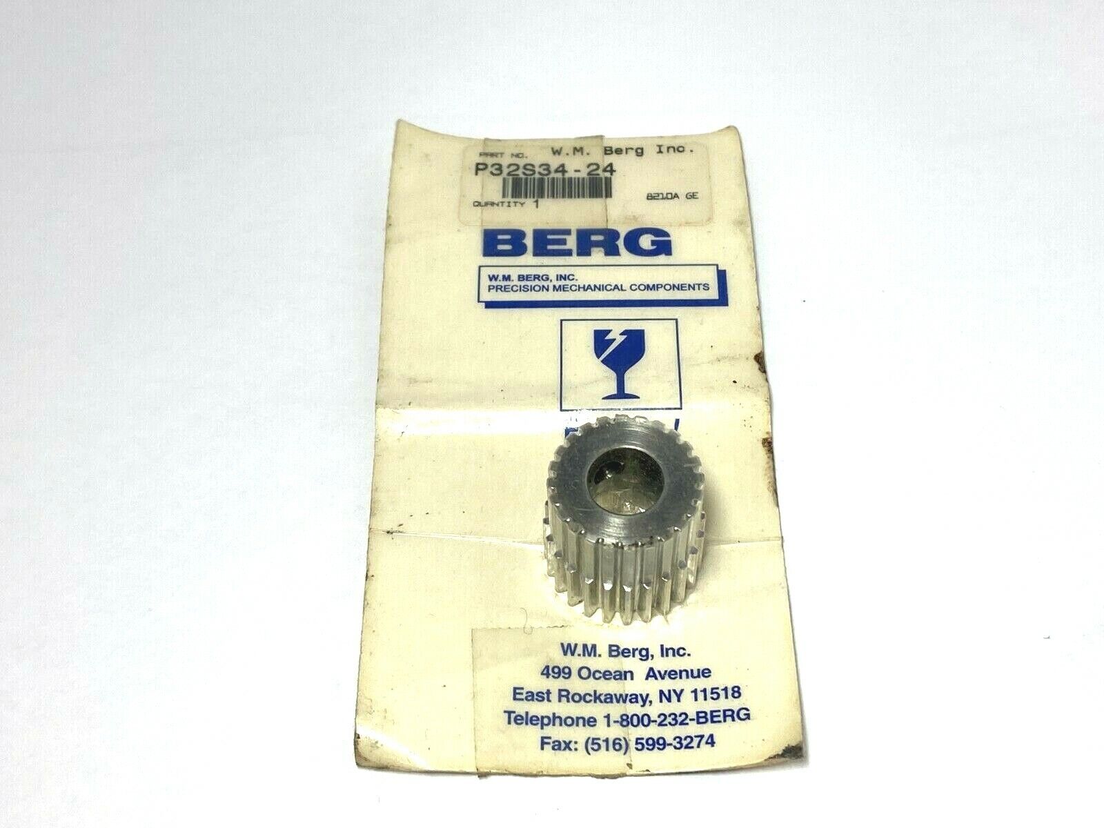 Rexnord W.M. Berg P32S34-24 Spur Gear Pin Hub 3/8" Bore - New - Maverick Industrial Sales