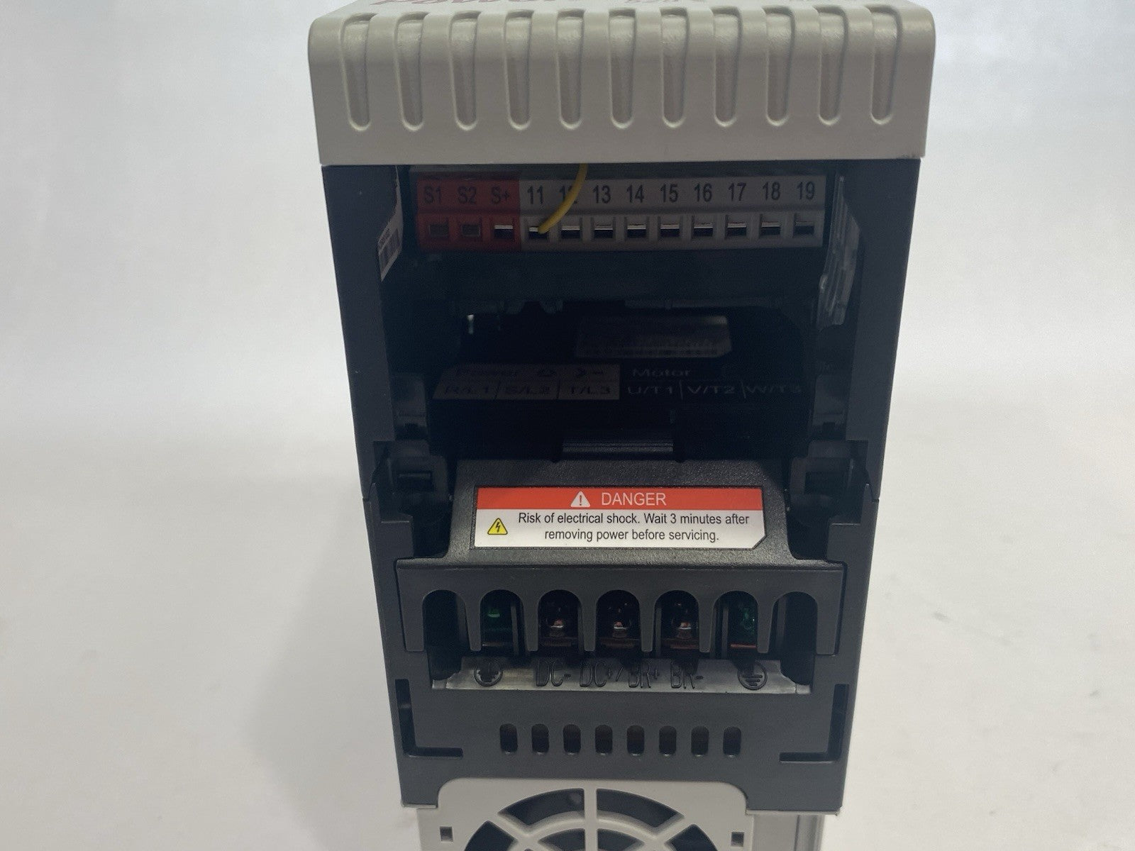 25B-D2P3N104 | Allen Bradley Ser. A PowerFlex 525 AC Drive, EtherNet/IP & Safety- New – Open box - Maverick Industrial Sales
