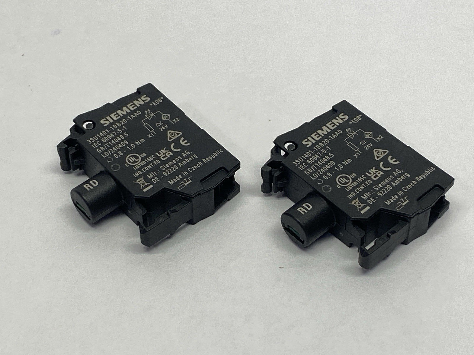 Siemens 3SU1401-1BB20-1AA0 LED Contact Module LOT OF 2 - Maverick Industrial Sales