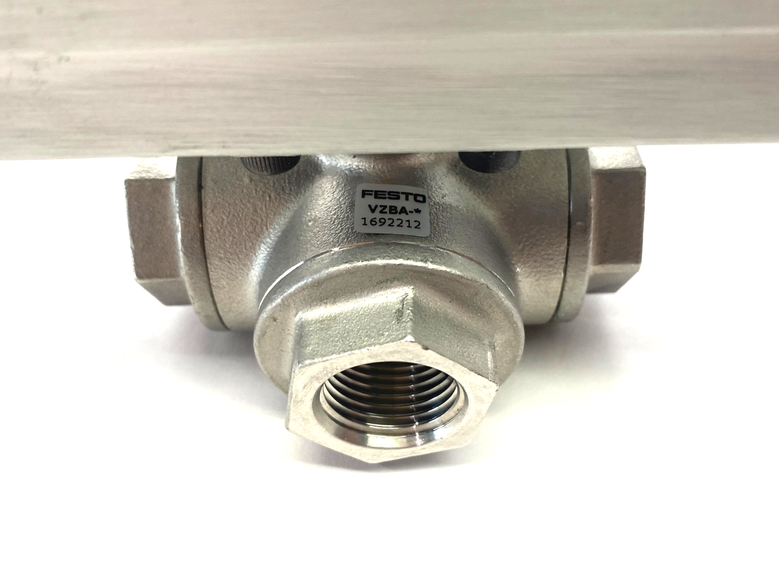 Festo DAPS-0030-090-RS4-F04 Quarter Turn Actuator 533434 w/ 1692212 Ball Valve - Maverick Industrial Sales