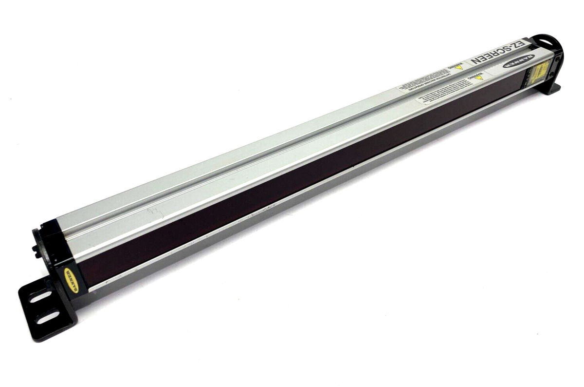 SLSR30-450AQ8, SLSR30-450Q8 | Banner SLSR30-450AQ8 EZ-SCREEN Light Curtain Receiver 450mm M12 8-Pin - Used - Maverick Industrial Sales