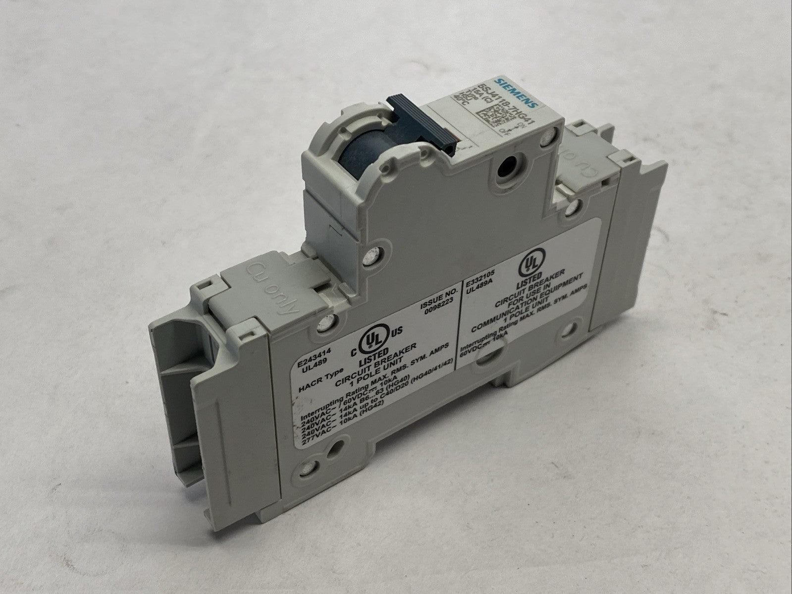 Siemens 5SJ4118-7HG41 Miniature Circuit Breaker 1-Pole 15A 240V - Maverick Industrial Sales