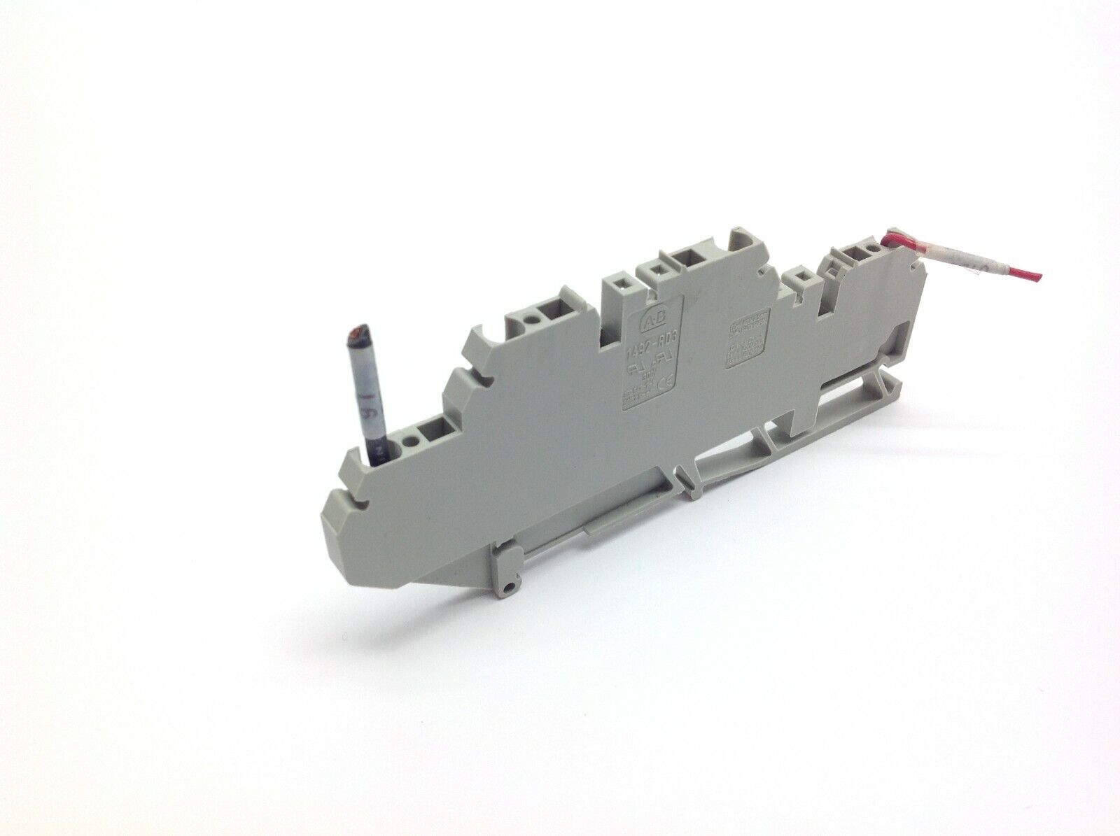 1492-RD3 | Allen Bradley Screwless Terminal Block - Used - Maverick Industrial Sales