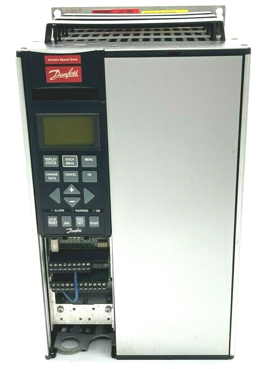 VLT5006PT5CN1STR3DLF20A00C0 | Danfoss VLT 5006 Variable Speed Drive 5HP NO COVER - Used - Maverick Industrial Sales