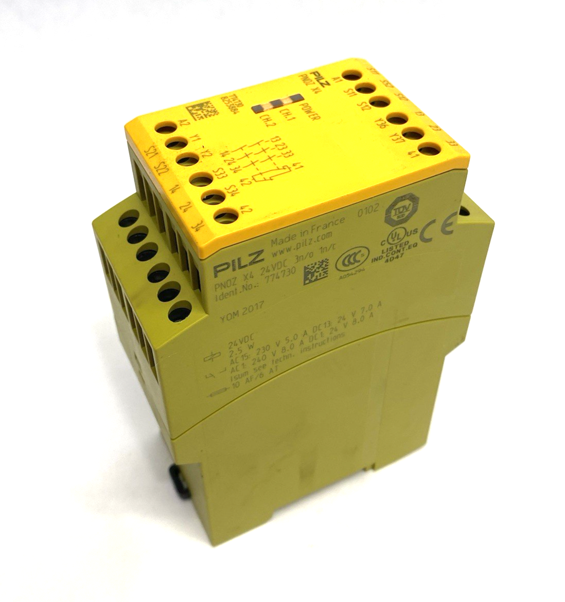 774730,PNOZ X4 24VDC 3n/o 1n/c | Pilz 774730 Standalone Safety Relay 1 or 2 Channel, PNOZ X4 24VDC 3n/o 1n/c - Used - Maverick Industrial Sales