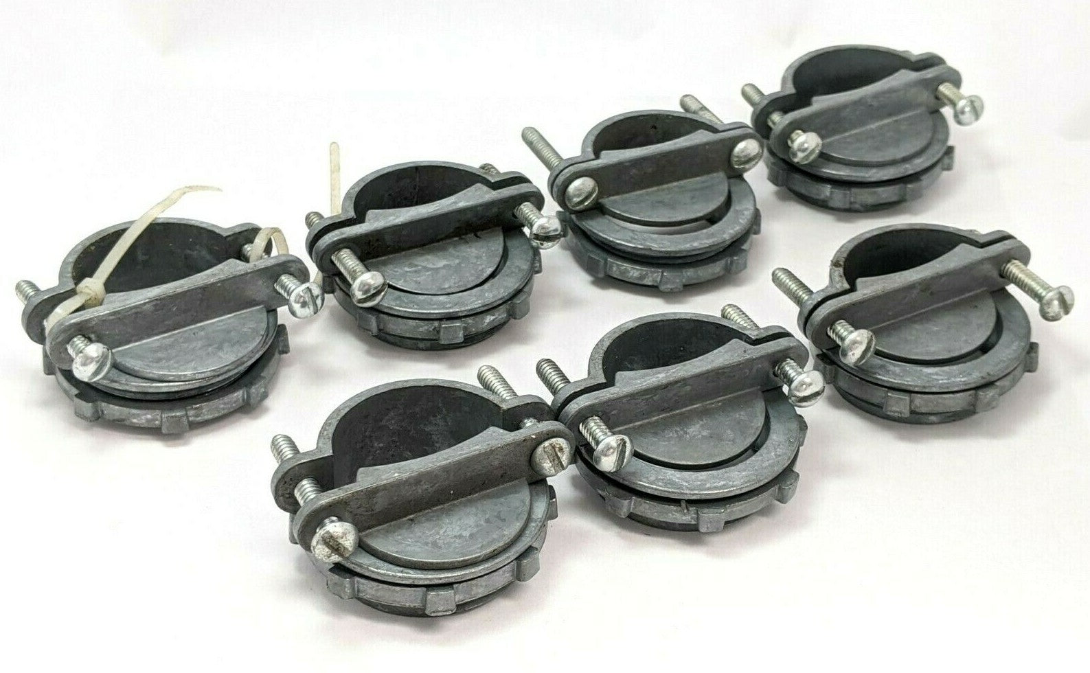 6626 | Regal Connector 2 Screw Clamp 1-1/4” Inch LOT OF 7 - Used - Maverick Industrial Sales