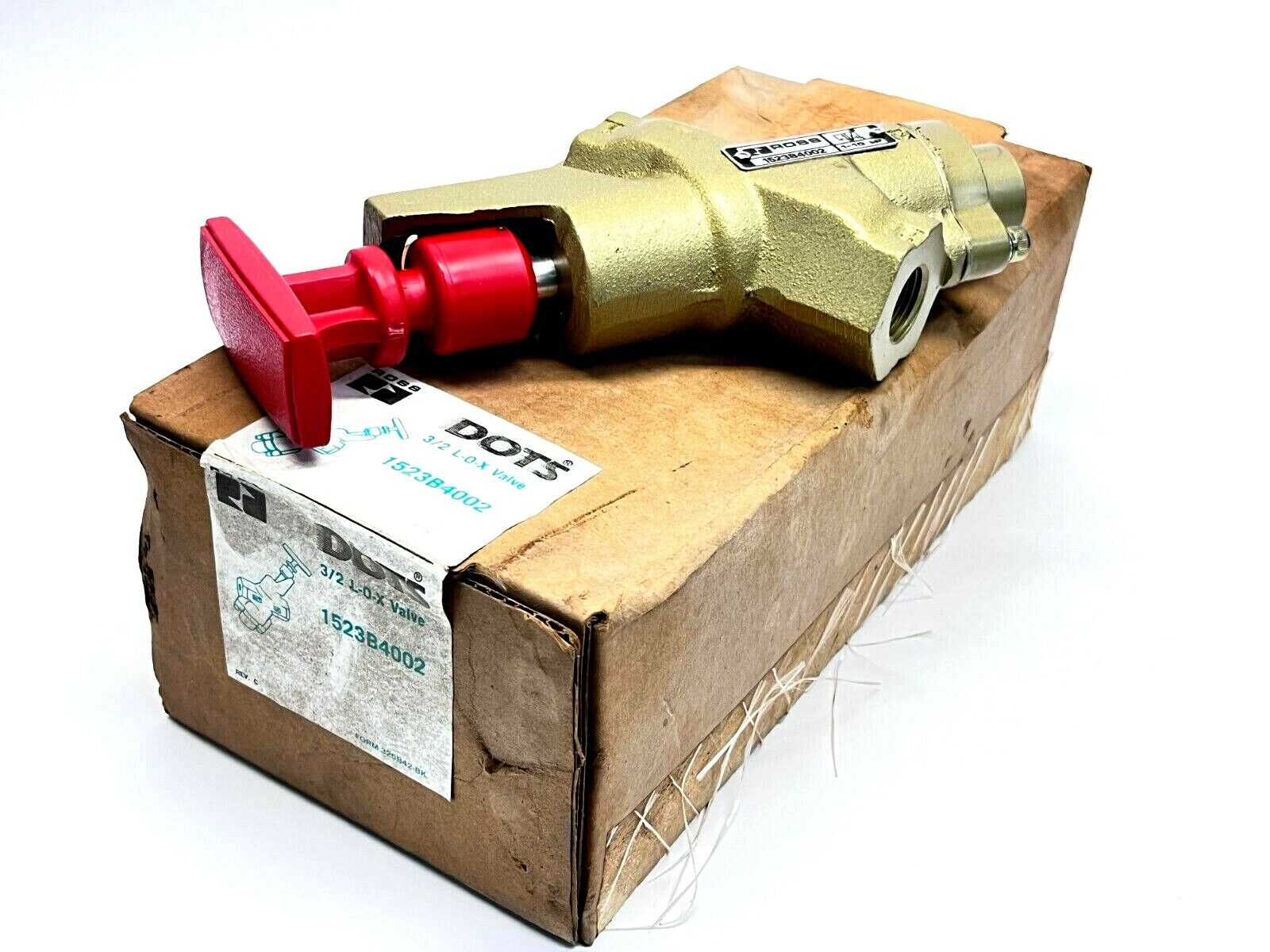 Ross 1523B4002 Manual Lockout L-O-X Valve 3/2 Way - New - Maverick Industrial Sales