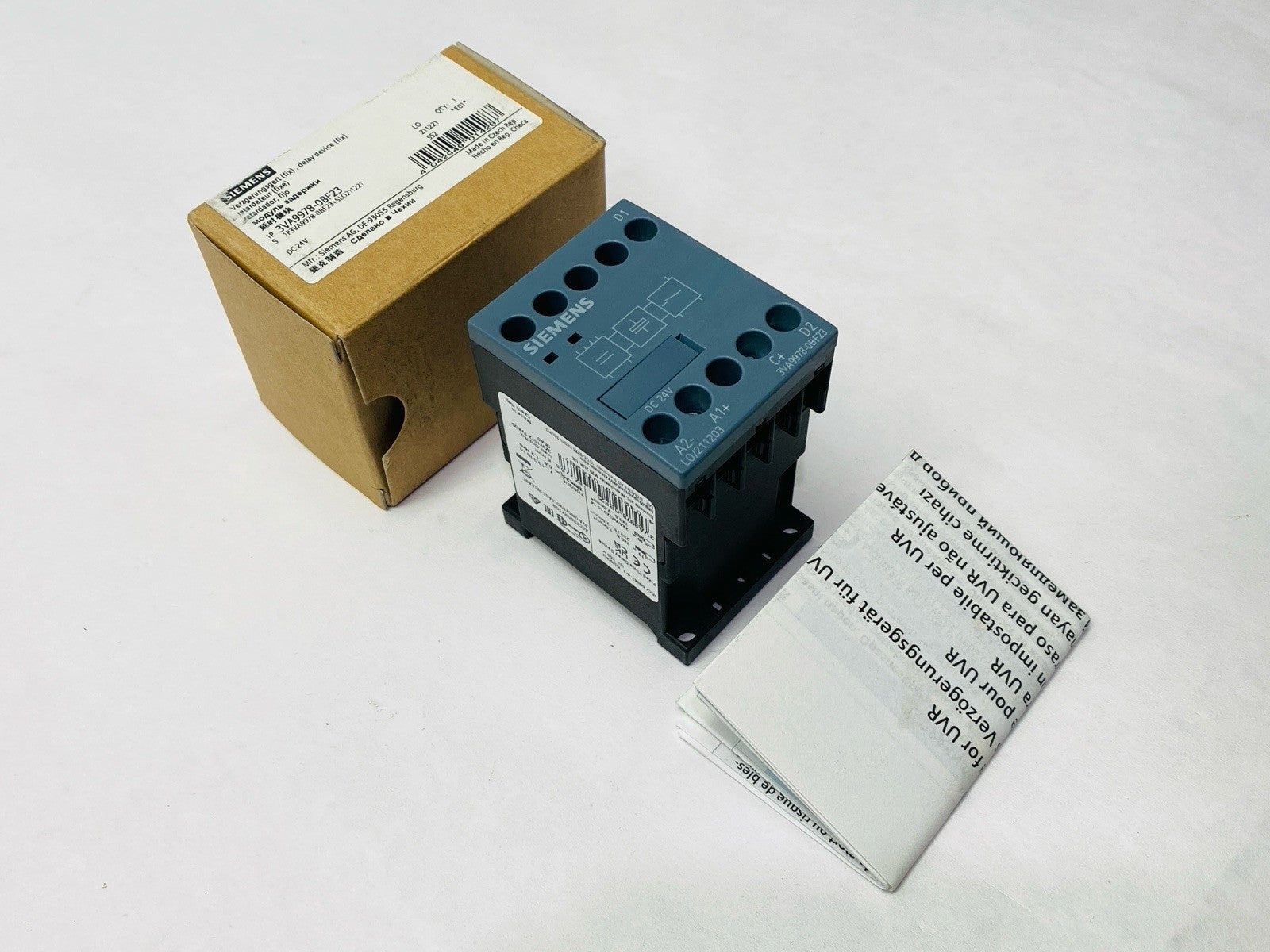 Siemens 3VA9978-0BF23 Fixed Time Delay Device 24VDC - Maverick Industrial Sales