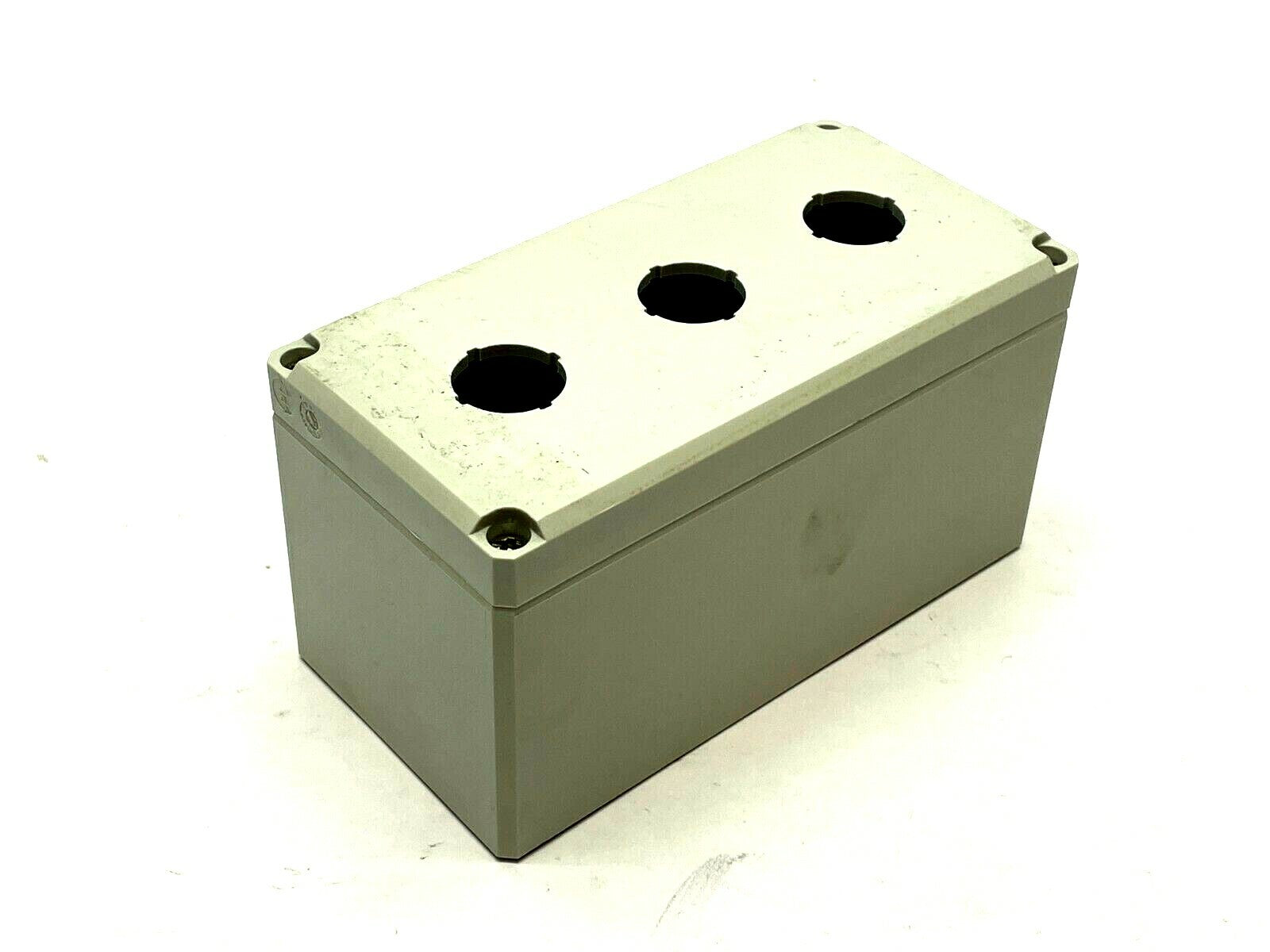 Q3PBPCDM | Hoffman QLine D Pushbutton Type Enclosure 3PB x 22.5mm - Used - Maverick Industrial Sales