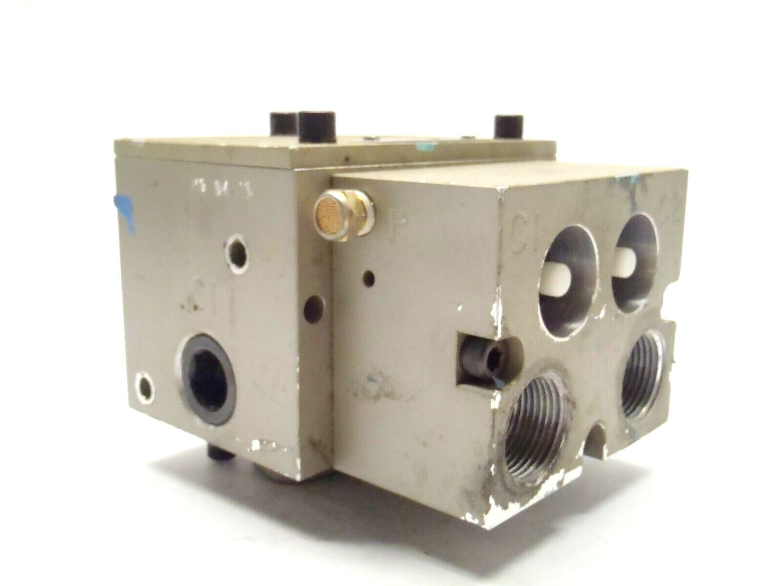 Ross 2768C5904 Dual PO Check Valve w/Manual Exhaust 3/4 NPT - Used - Maverick Industrial Sales