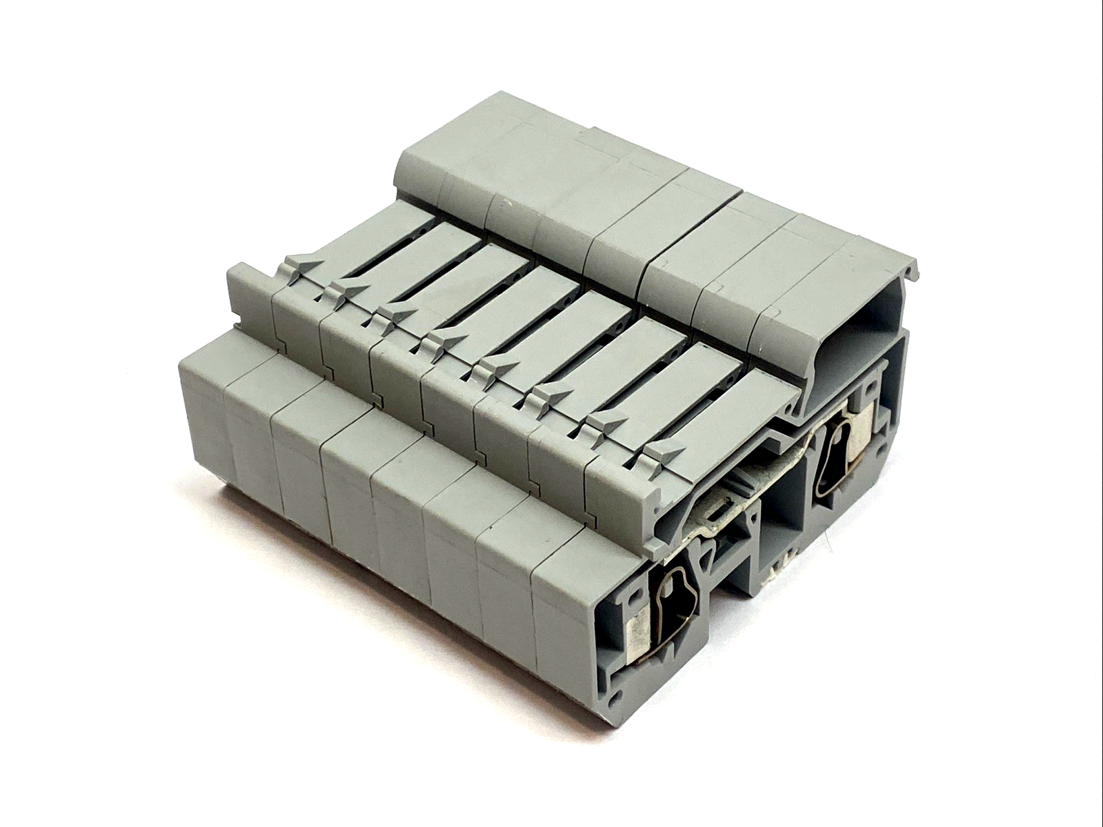 284-901 | WAGO DIN Rail Terminal Block 2-Conductor 10mm² 57A lot of 8 - Used - Maverick Industrial Sales