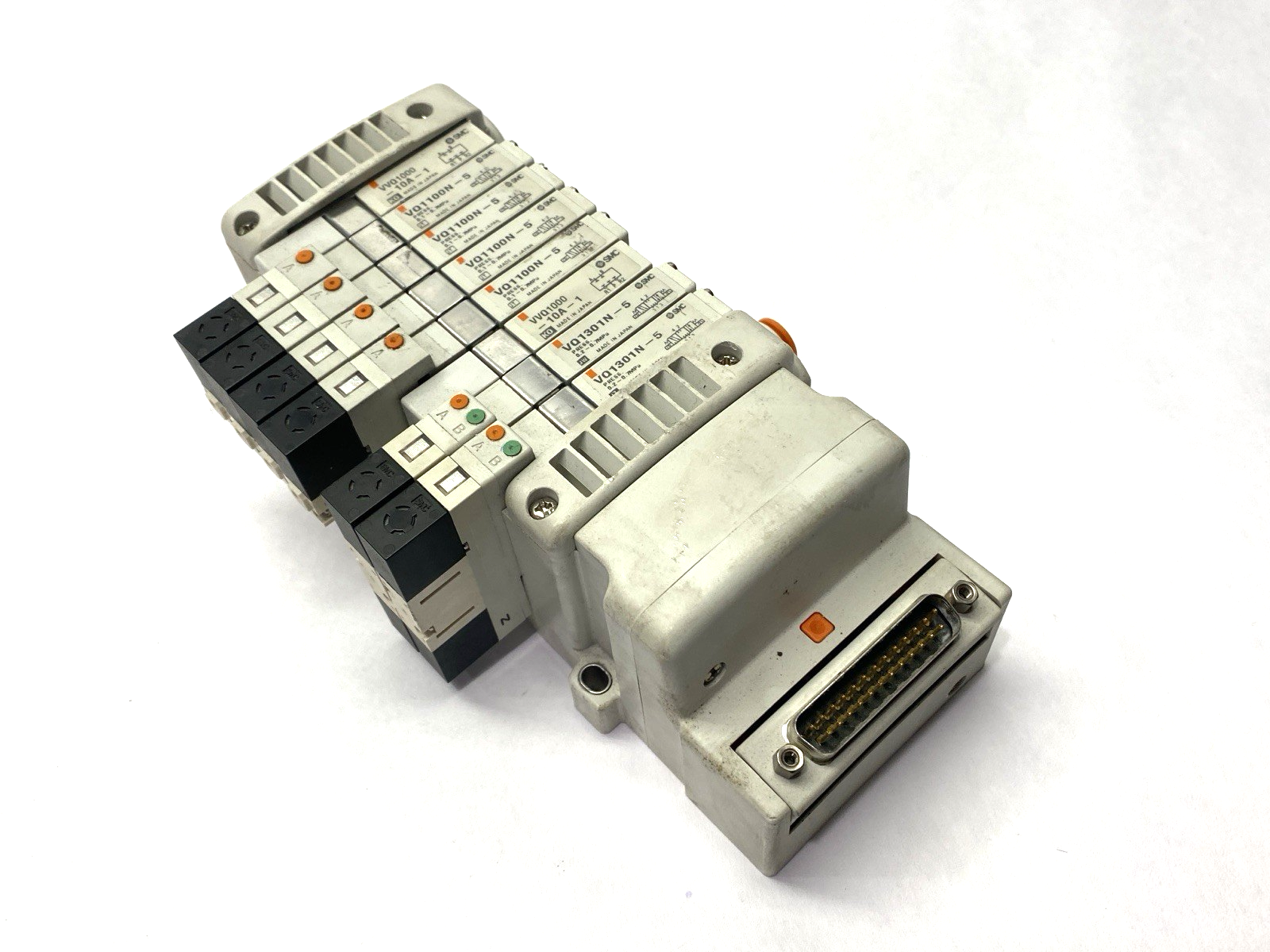 SMC VV5QC11-08N3FD0 Base Mounted Pneumatic Manifold Assembly D-Sub Connector - Maverick Industrial Sales