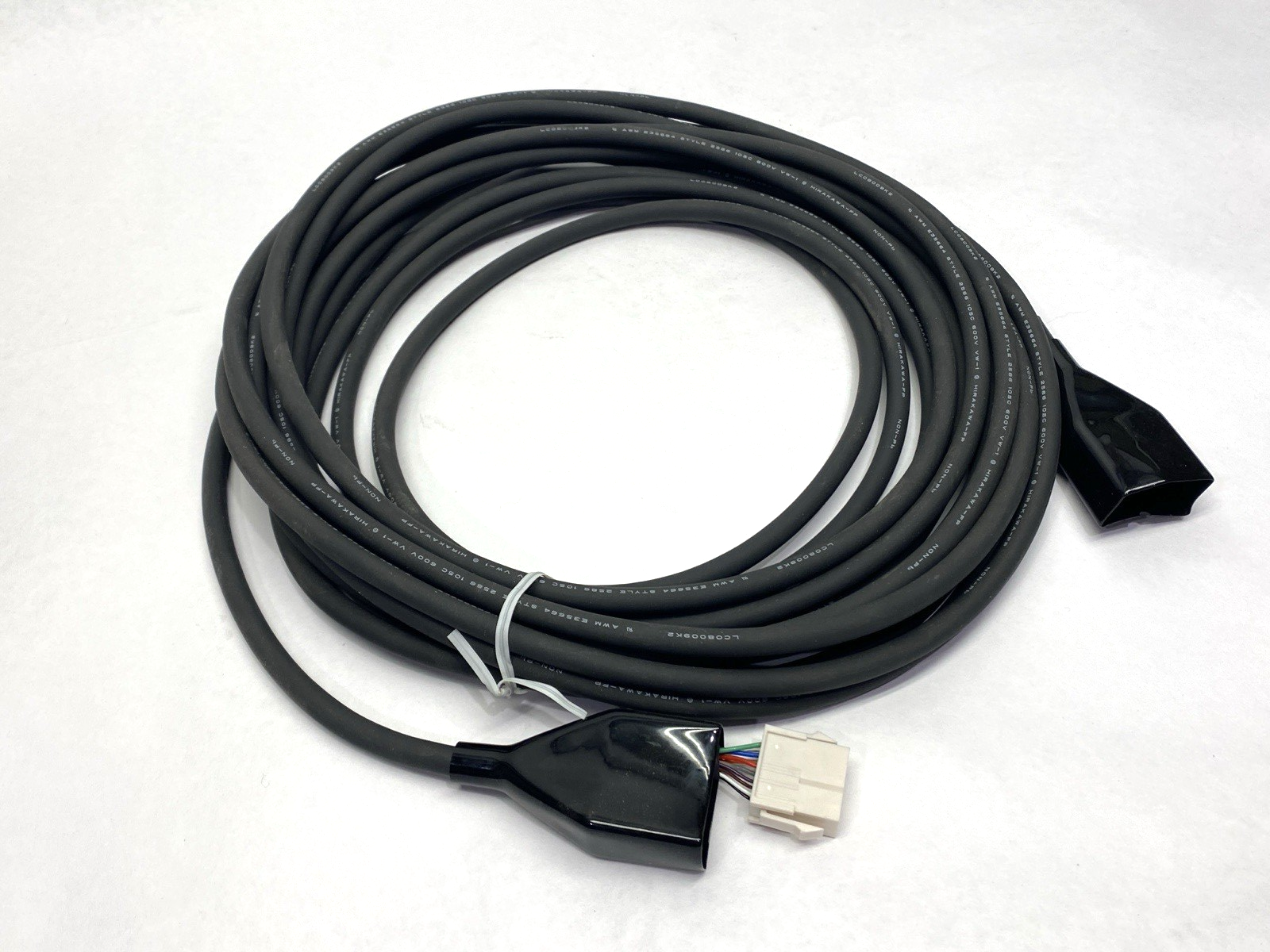 CC100VAFT-M R00CV08001 | Oriental Motor Extension Motor Cable for AR Series 10m - New – Open box - Maverick Industrial Sales