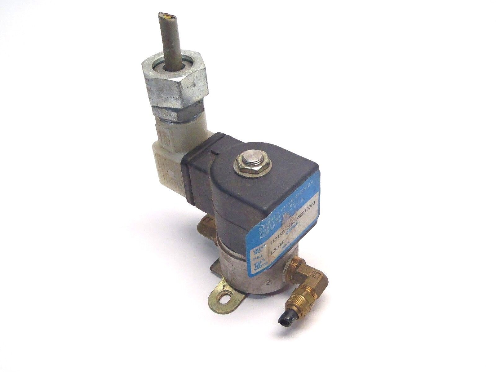 Honeywell 71215SN2KN00N0D100P3 Skinner Valve 120/60 NC Solenoid Valve - Maverick Industrial Sales