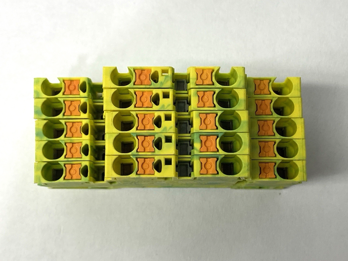 3210596 | Phoenix Contact PTTB 2,5-PE Double Level Terminal Block LOT OF 5- Used - Maverick Industrial Sales