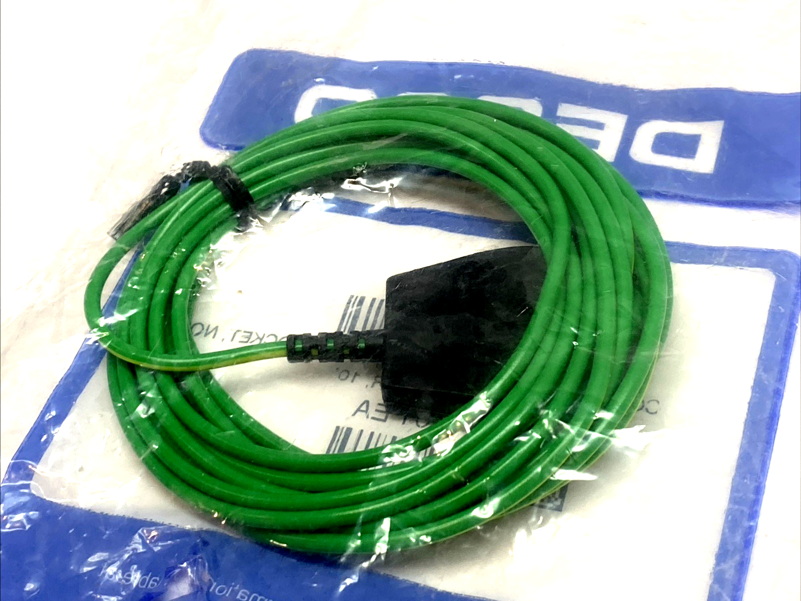 09820 | Desco Common Point Ground Cord 10mm Socket 10' No Resistor - New – Open box - Maverick Industrial Sales