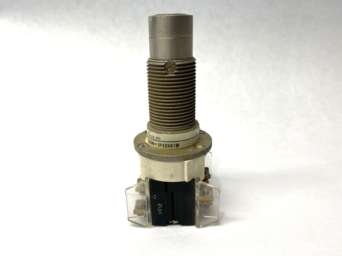 800H-JP42KB7 Ser. A | Allen Bradley Heavy Duty Key Operated Selector Switch - Used - Maverick Industrial Sales