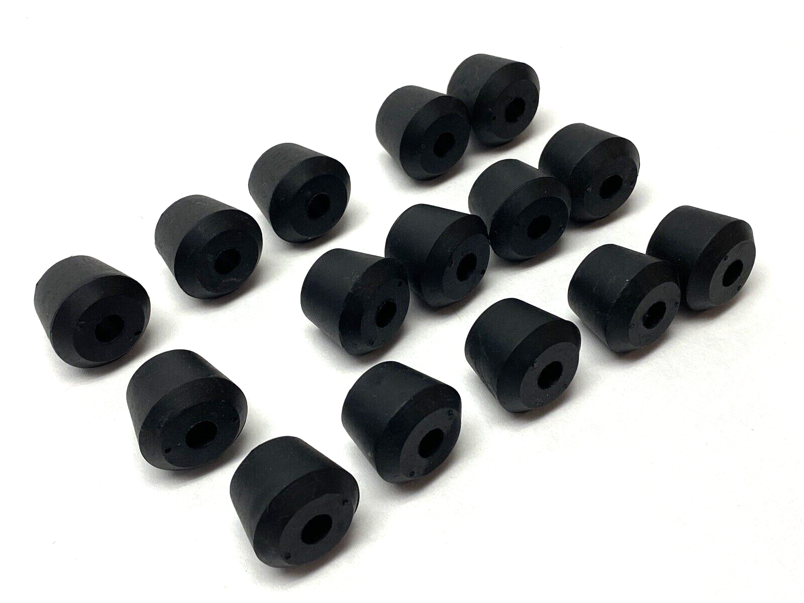 SRB-104 | Remke Single Hole Round Cable Neoprene Bushing LOT OF 15 - New – Open box - Maverick Industrial Sales