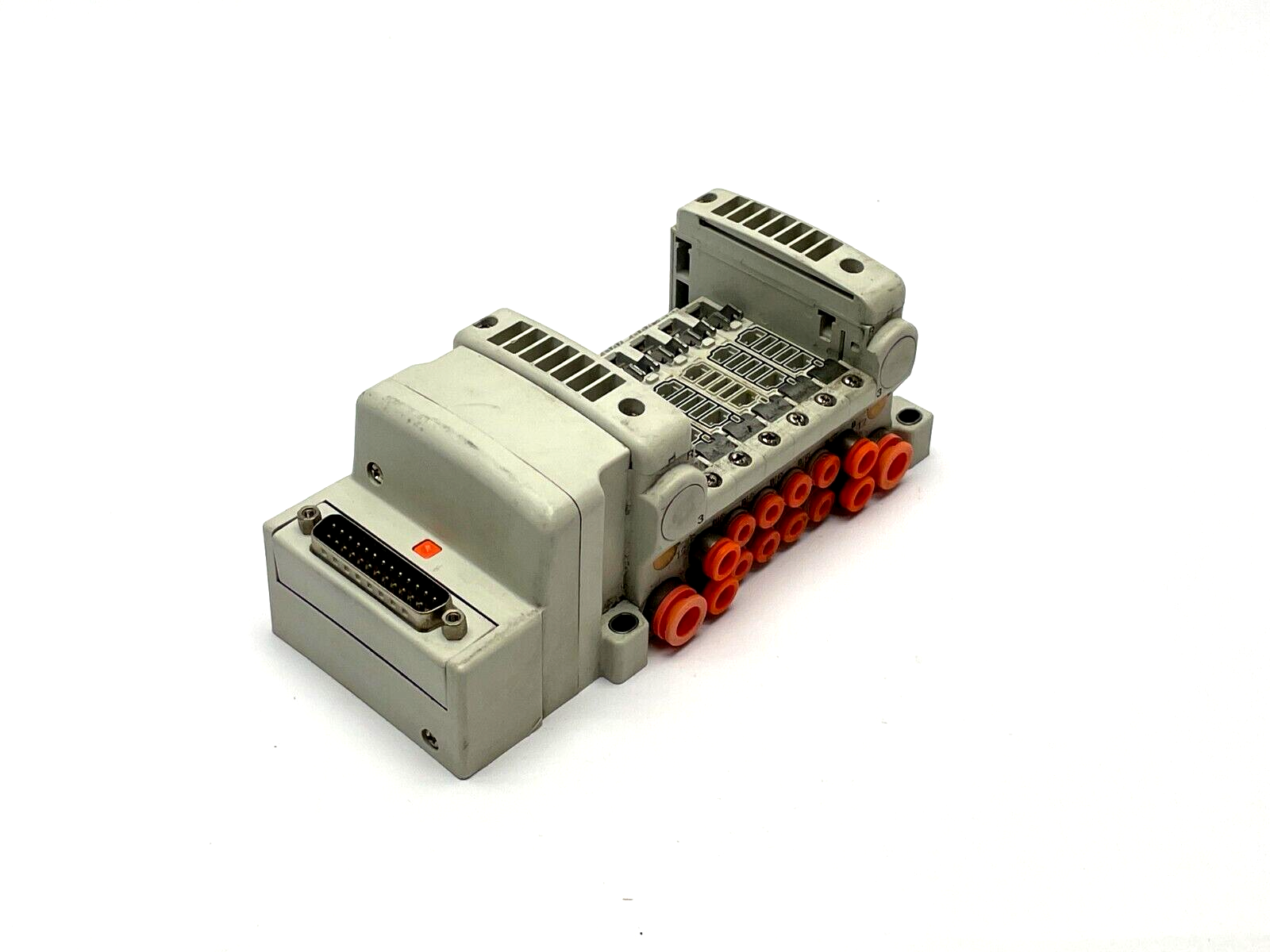 VV5QC11-06N3FD0-S | SMC Plug-In Manifold Base - Used - Maverick Industrial Sales