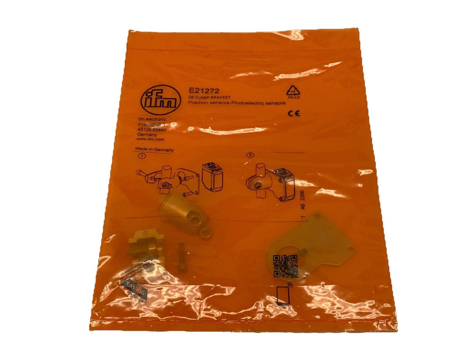 E21272 | ifm O6 Clamp Bracket For Photoelectric Sensors - New - Maverick Industrial Sales