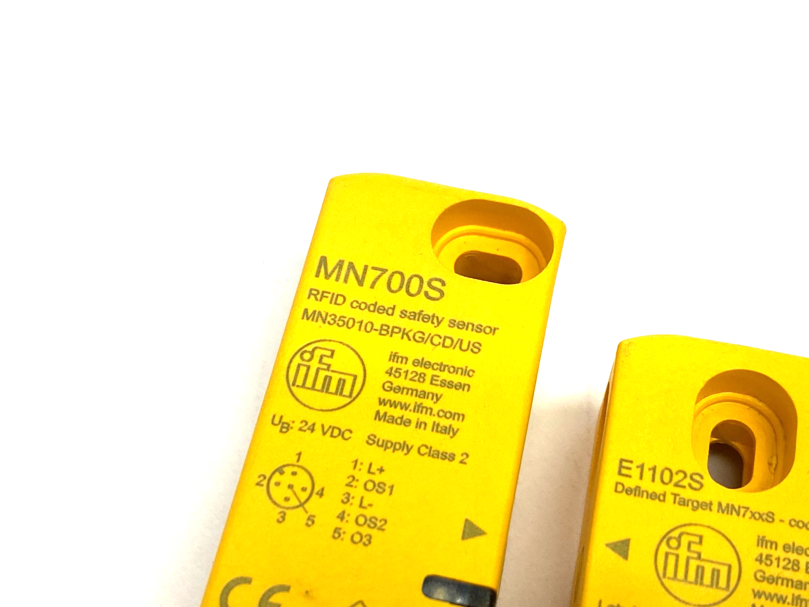 Ifm MN700S RFID Coded Safety Sensor MN35010-BPKG/CD/US w/ E1102S Coded Target - New – Open box - Maverick Industrial Sales