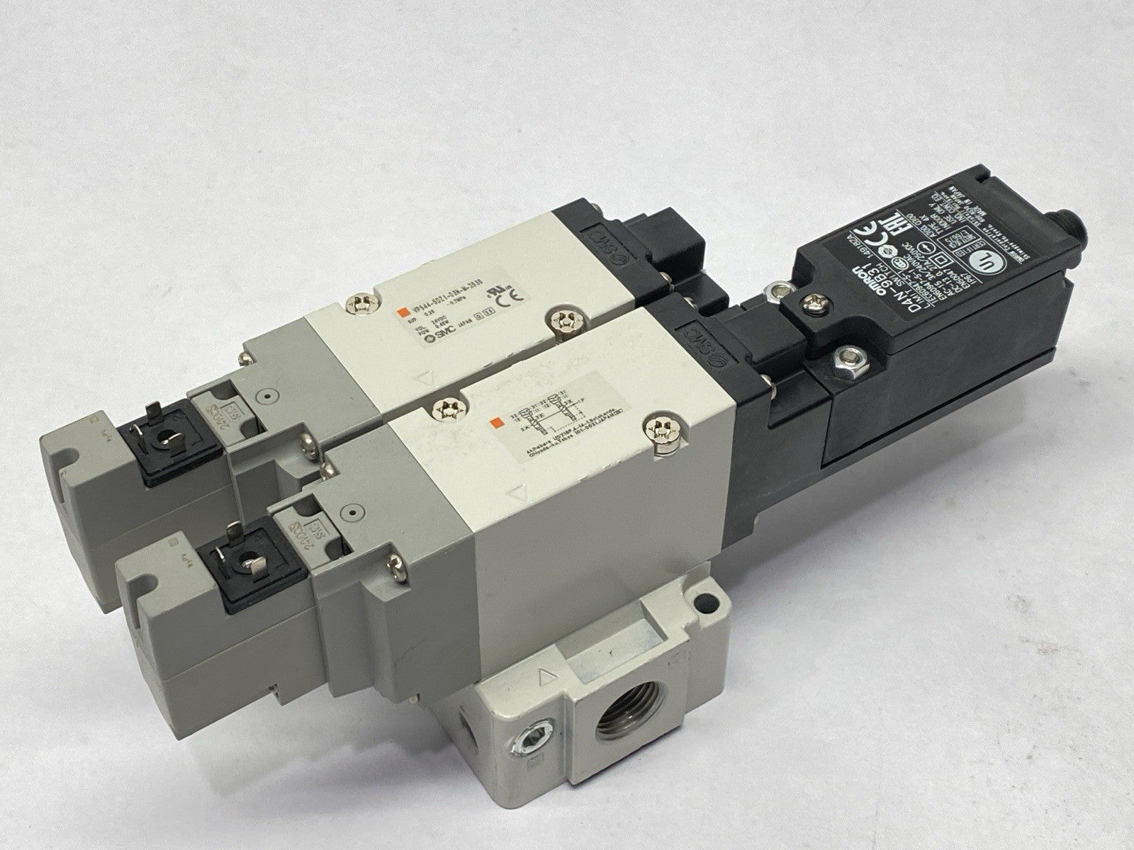 SMC VP544-5DZ1-03N-M-X538 Dual Solenoid Valve Assembly - Maverick Industrial Sales